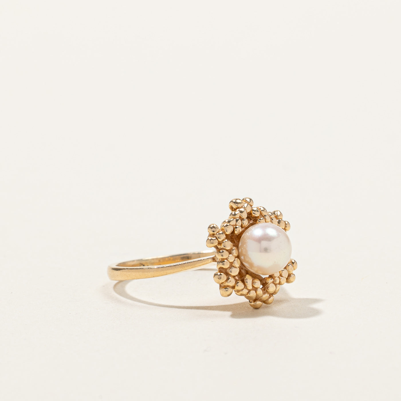 'Birks' Pearl Gold Ring | SZ 6 |