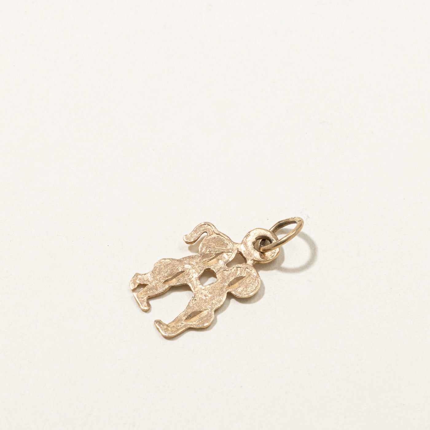 Kissing Kids Charm