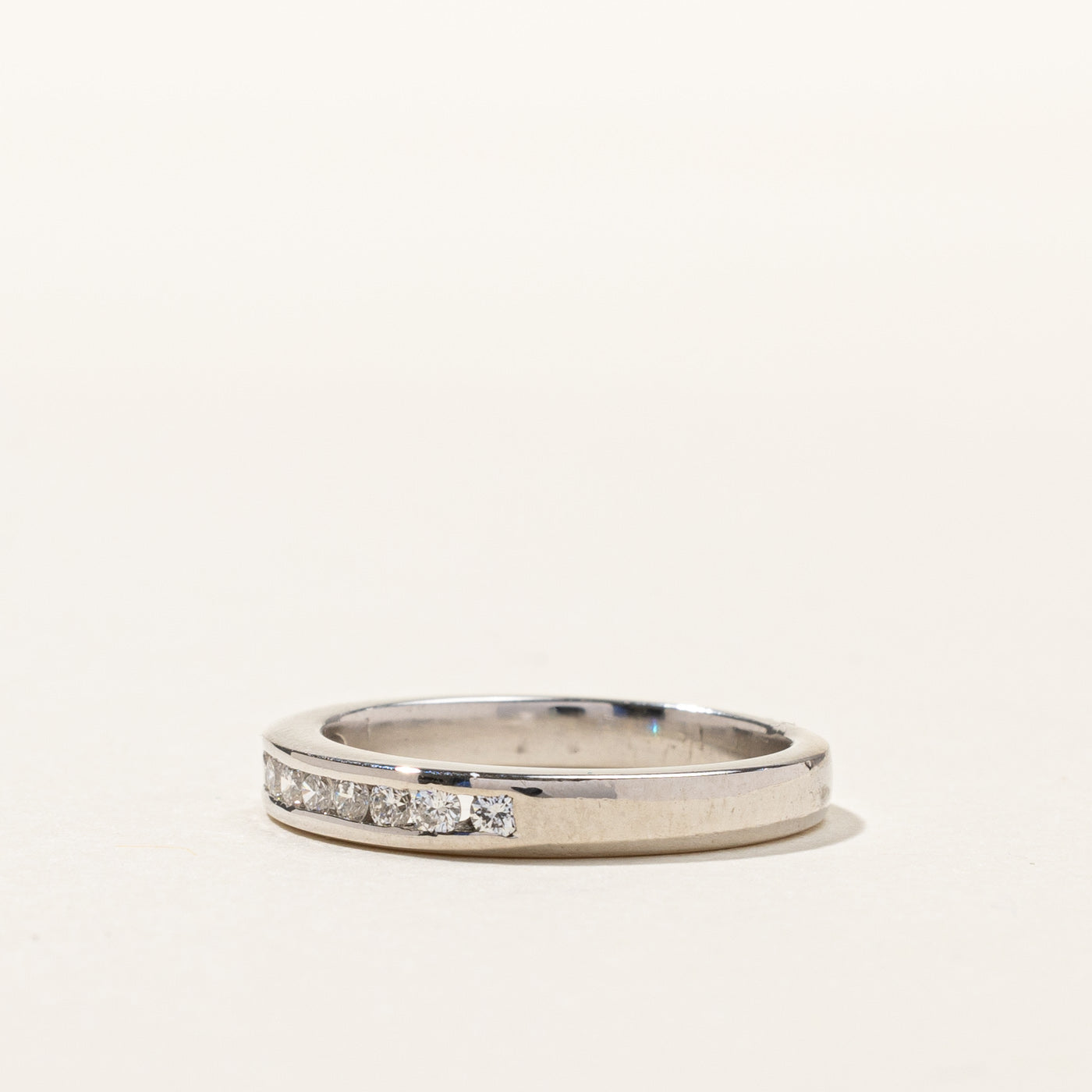 Bague sertie de diamants en canal | 0,22 ct | Taille 3,75 | 