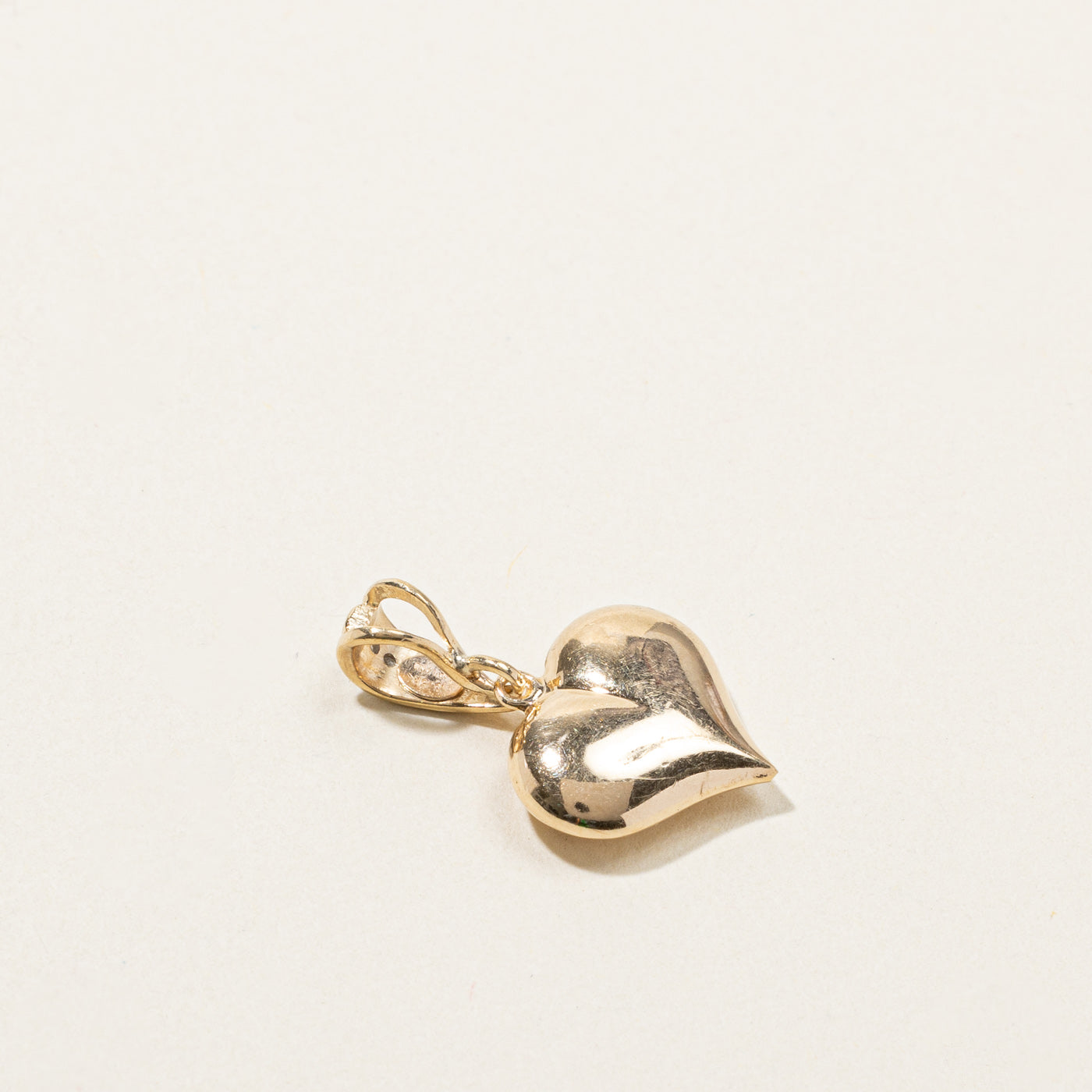 Diamond Heart Pendant | 0.03ctw |