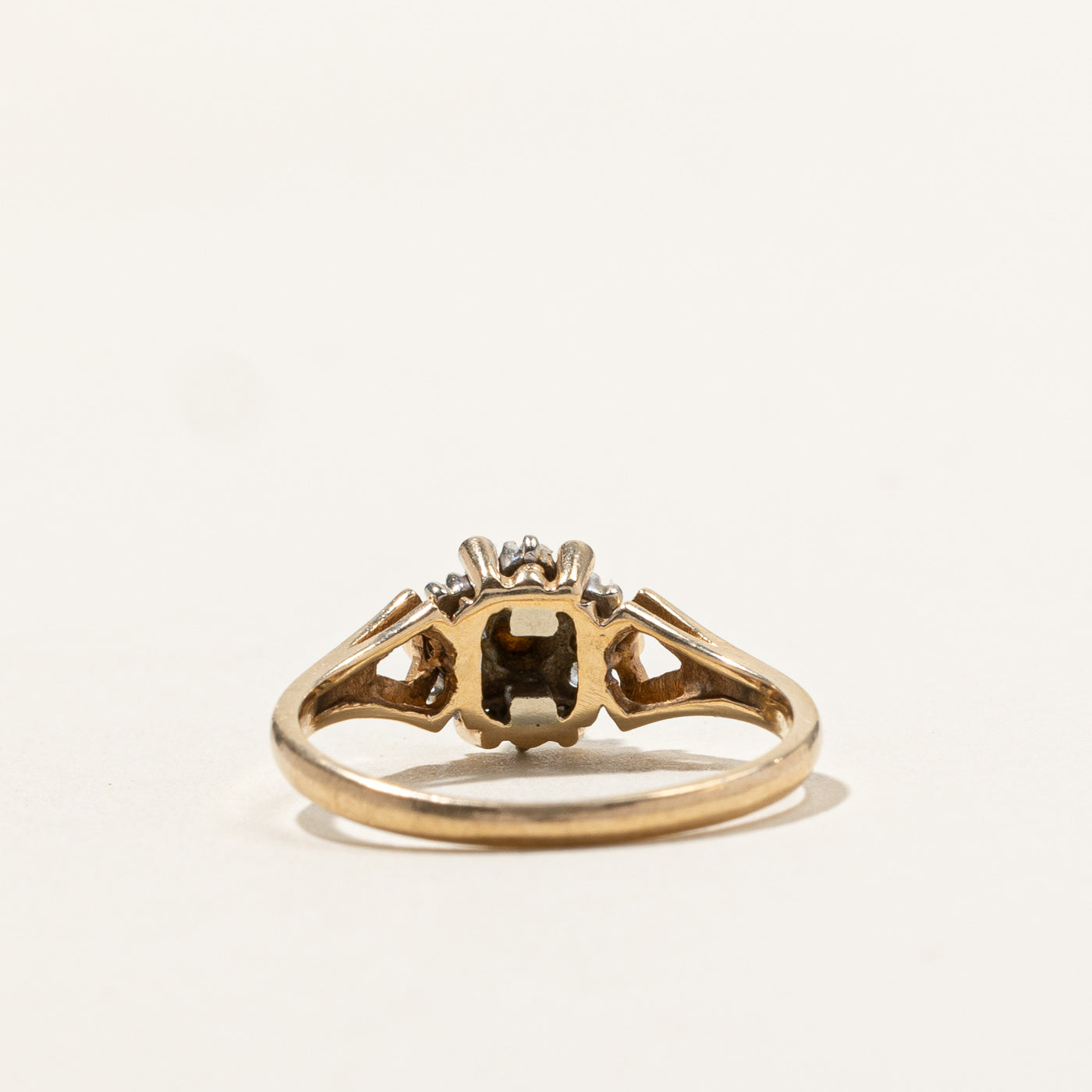 Pearl & Diamond Cocktail Ring | 0.03ctw | SZ 5.5 |