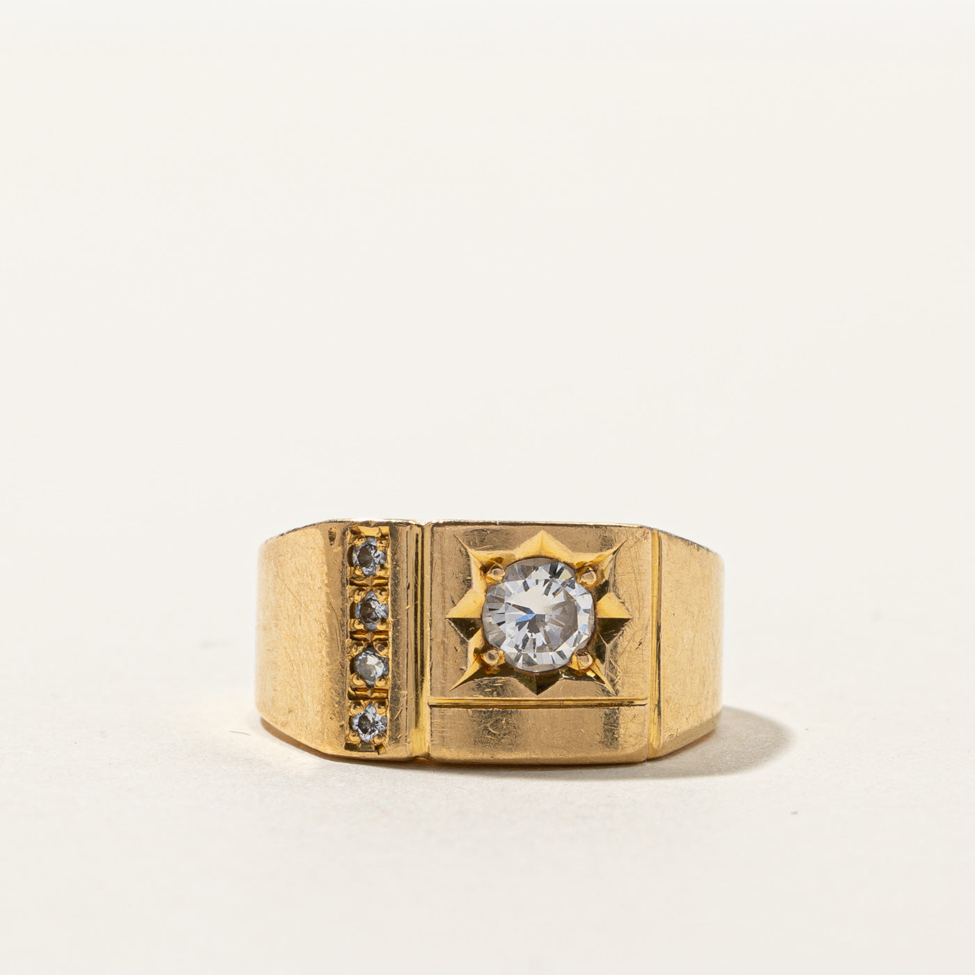 Starburst Diamond Signet Ring | 0.45ctw | SZ 5.75 |