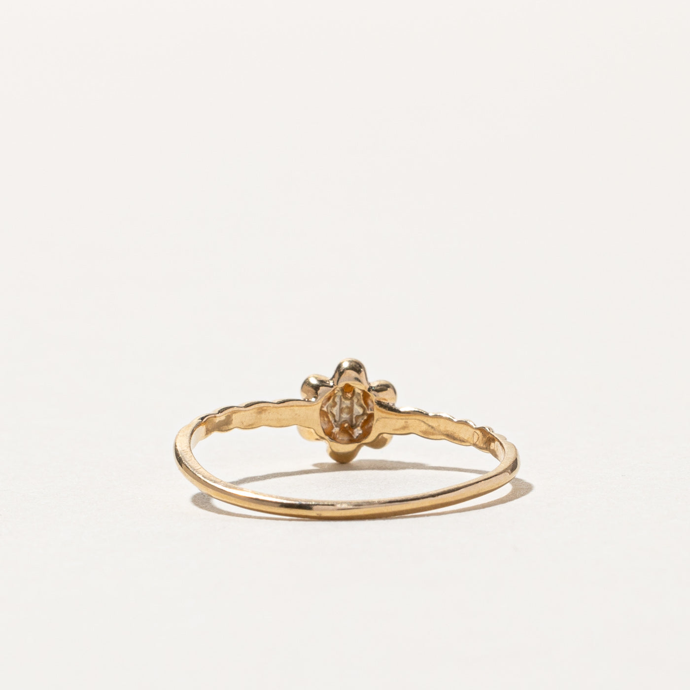Diamond Flower Ring | 0.01ct | SZ 8 |