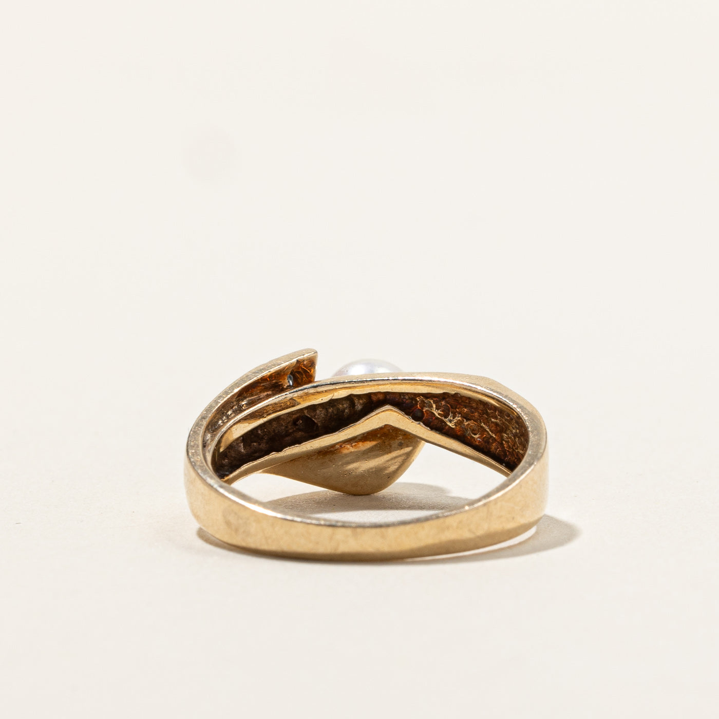Pearl & Diamond Ring | 0.02ctw | SZ 6.75 |