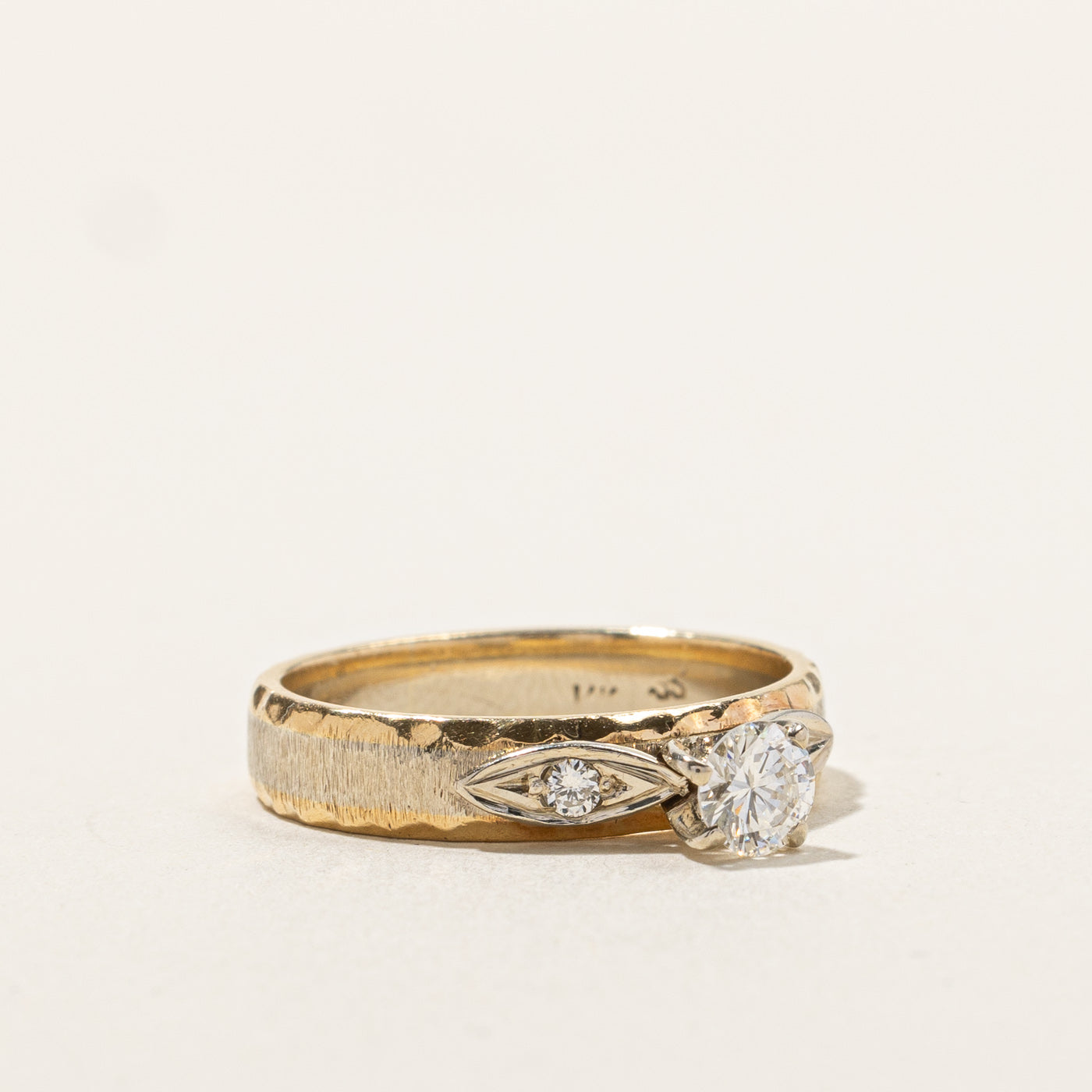 Bague trois diamants | 0,34 ct | Taille 6 | 