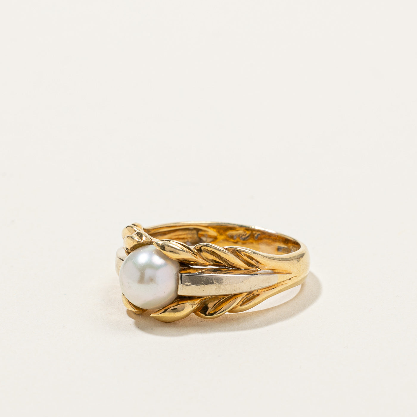 Pearl Textured Gold Ring | SZ 8.75 |