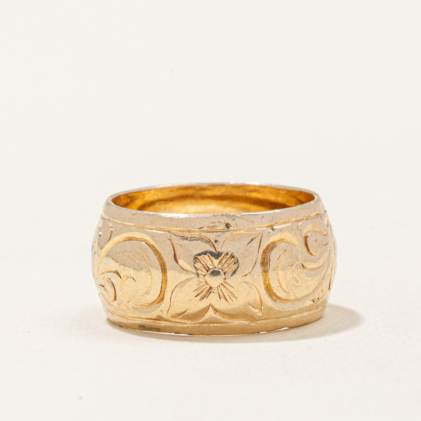 14k Yellow Gold Ring | SZ 5.5 |