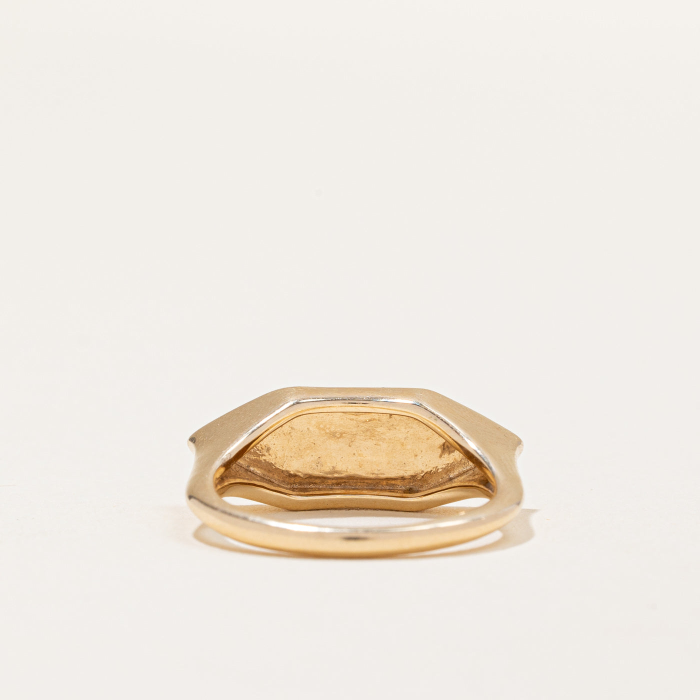 14k Yellow Gold Ring | SZ 6 |