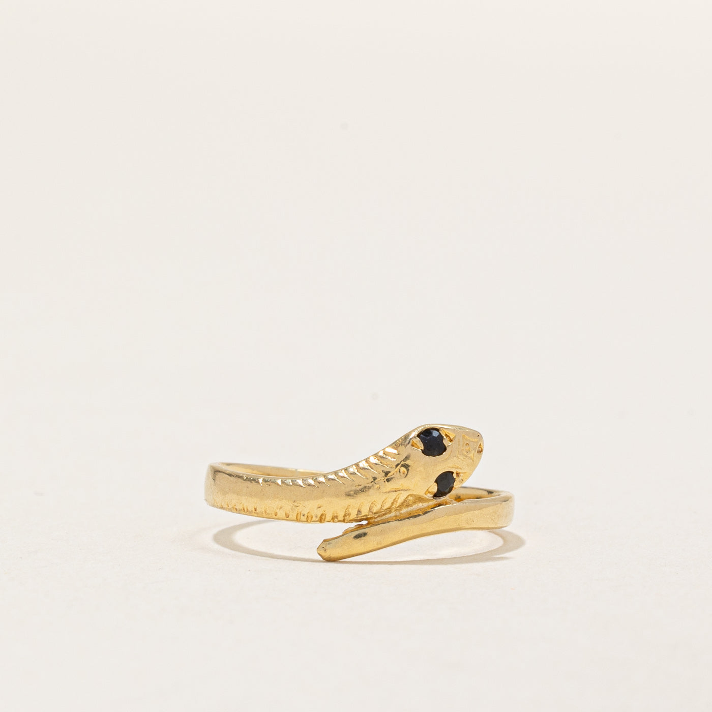 18k Synthetic Spinel Snake Ring | 0.02ctw | SZ 4.5 |