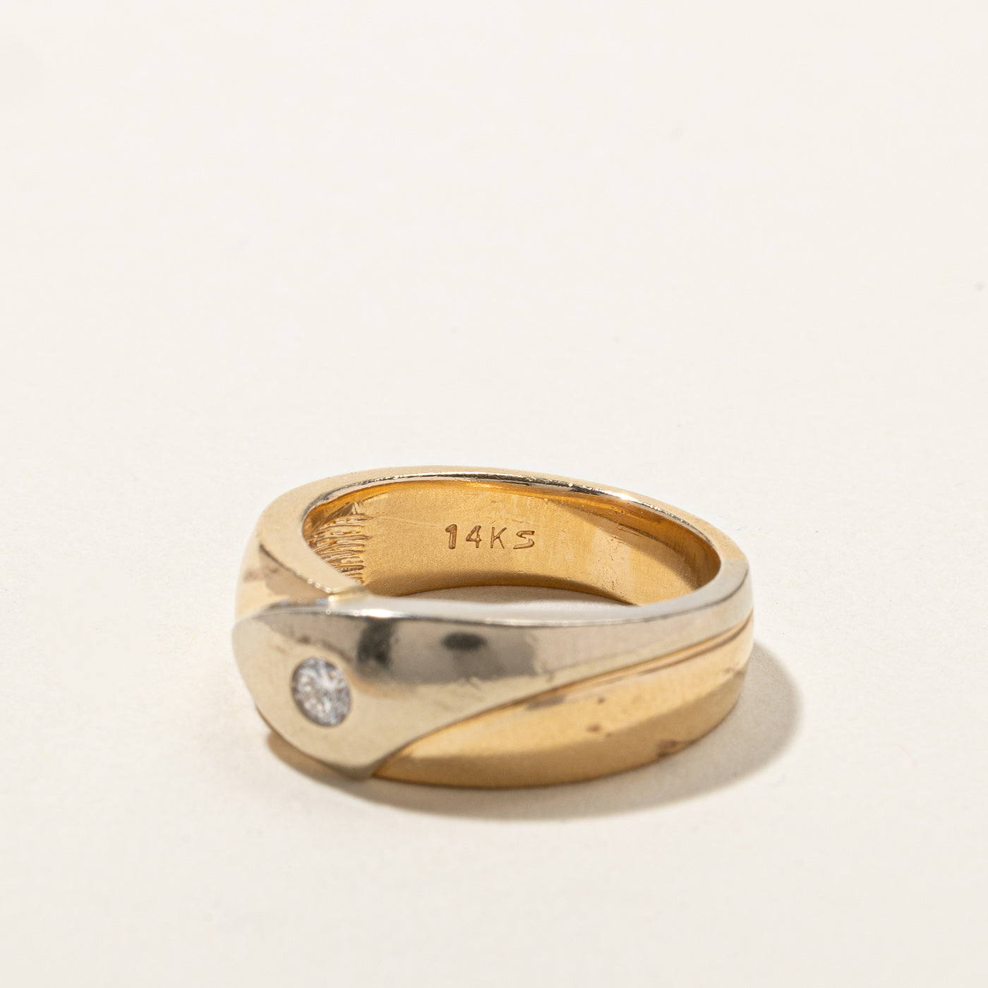 Flush Set Diamond Band | 0.18ct | SZ 7.5 |