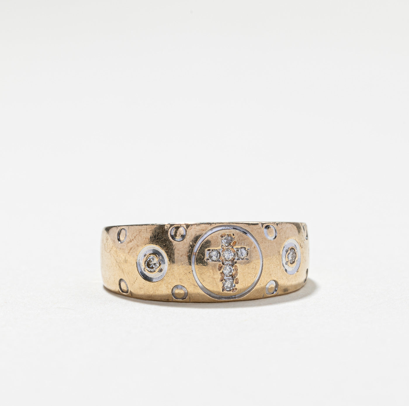 Flush Set Diamond Cross Ring | 0.05ctw | SZ 8.75 |
