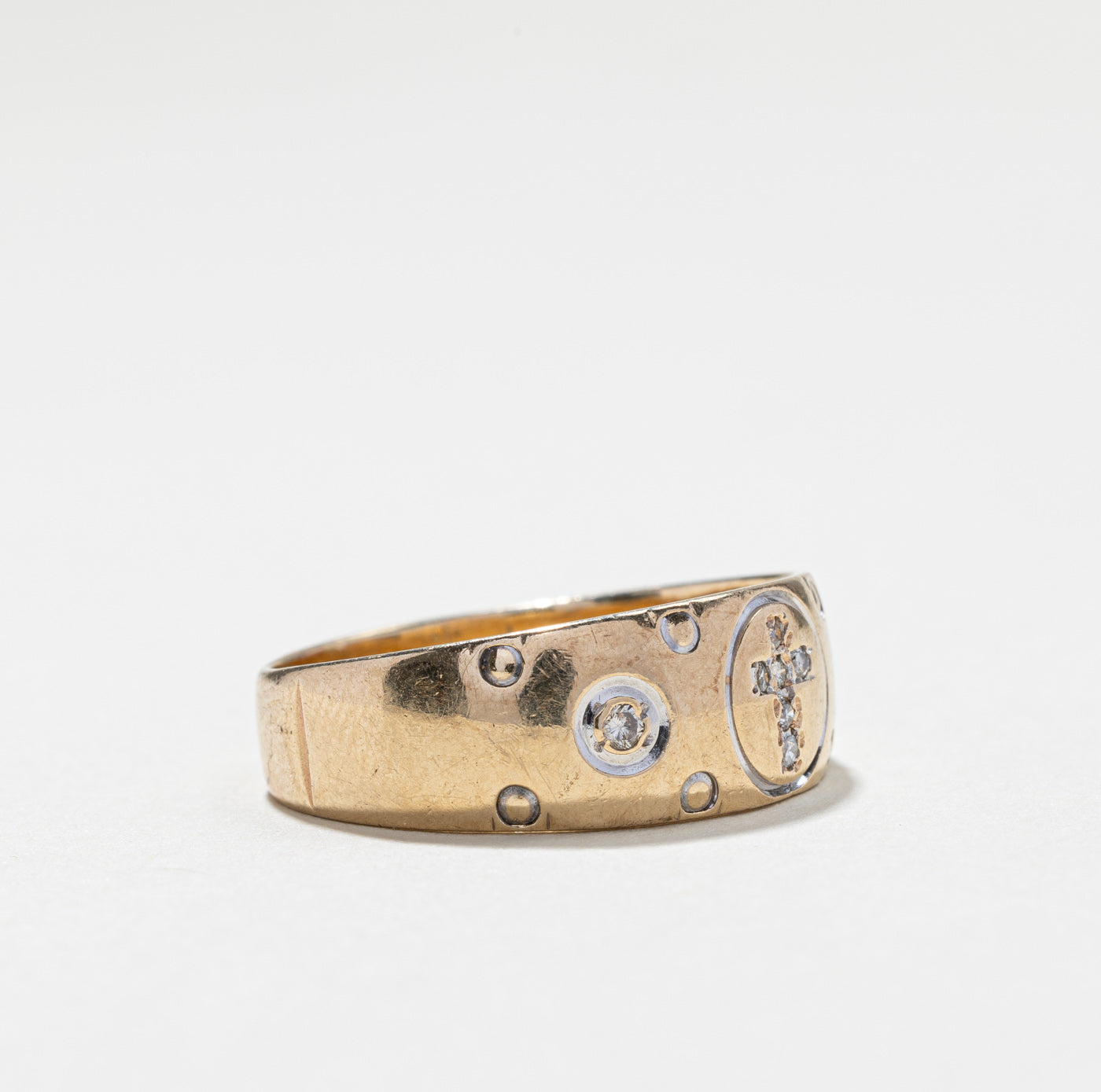 Flush Set Diamond Cross Ring | 0.05ctw | SZ 8.75 |