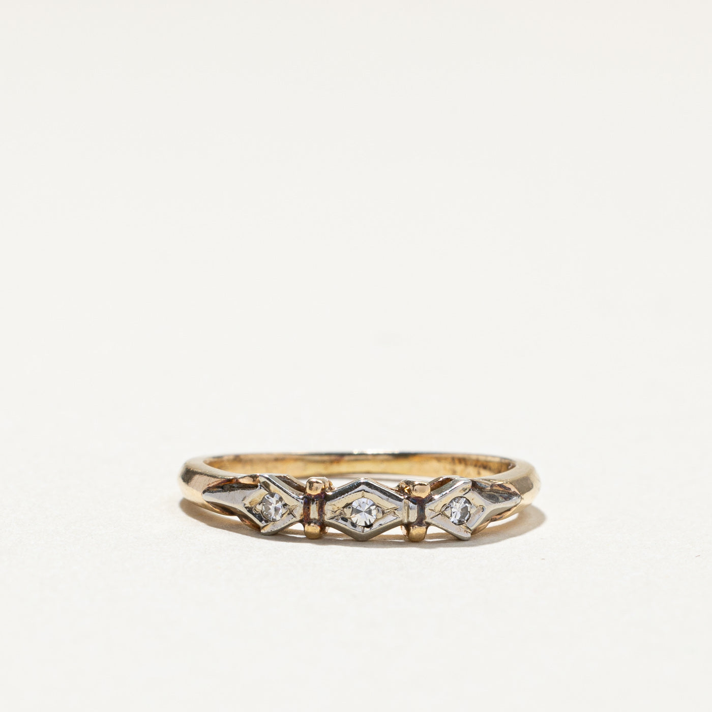 Bague trois diamants | 0,03 ct au total | Taille 5,5 | 