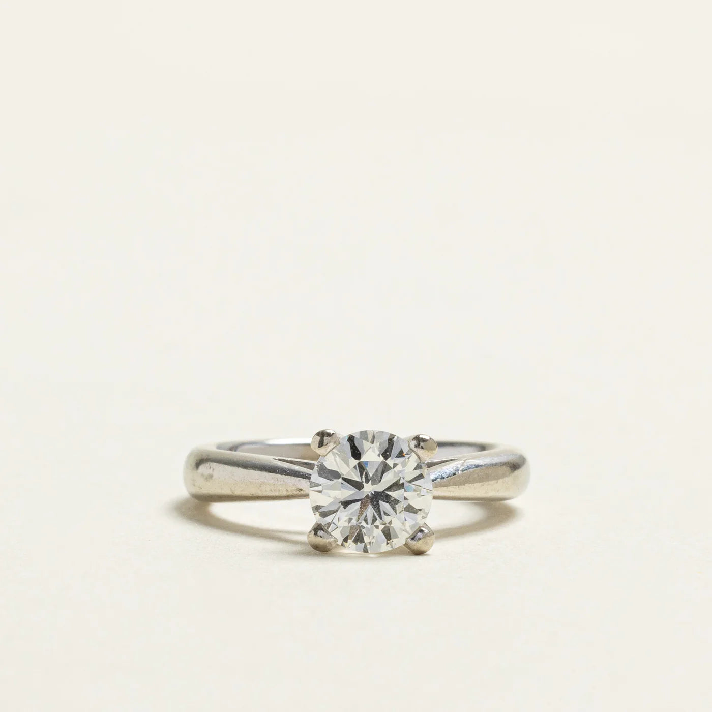 solitaire engagement ring with white gold and diamond