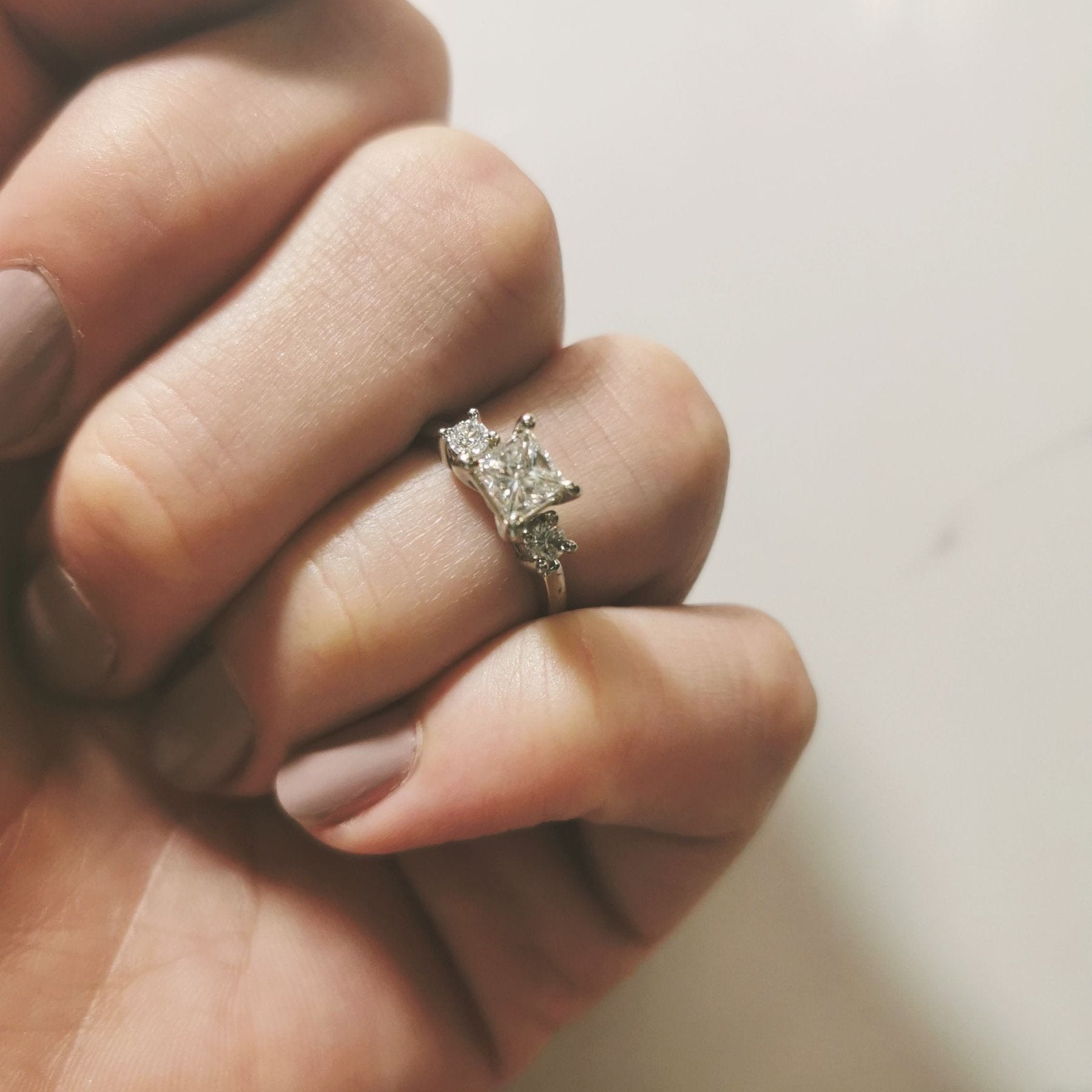 'Spence Diamonds' Princess Three Stone Engagement Ring | 0.86 ctw | SZ 5 | - 100 Ways