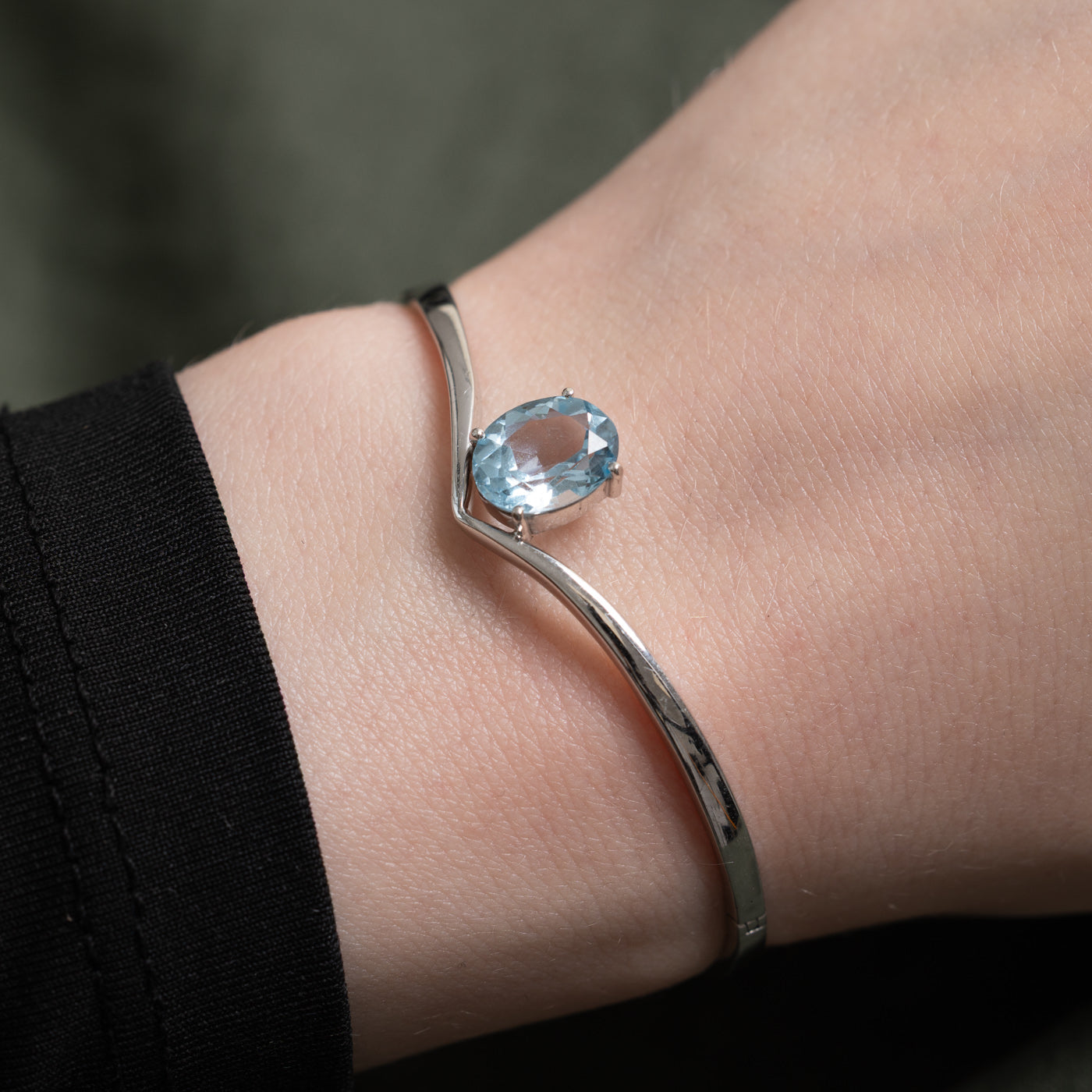 Blue Topaz Chevron Bangle Bracelet | 2.70ct | 6.25"