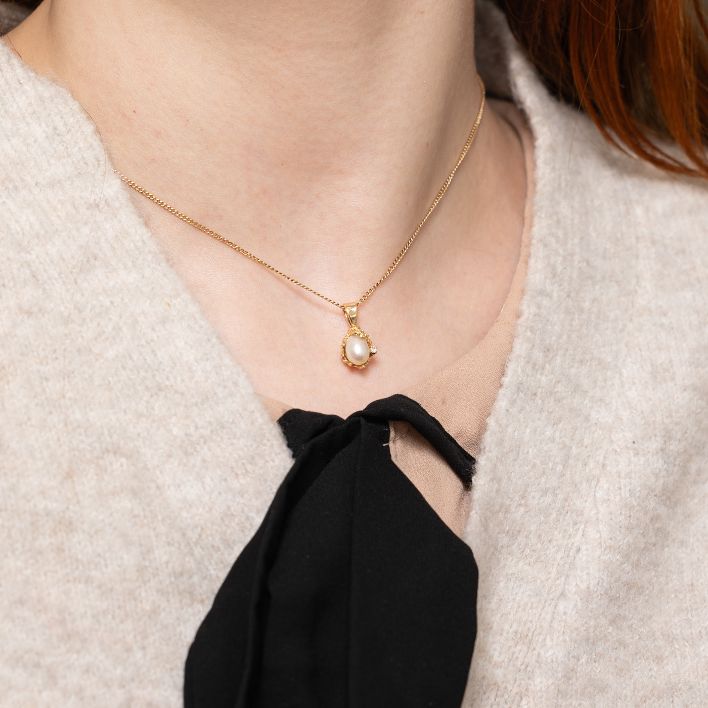 Pearl & Diamond Accented Abstract Pendant | 0.015ct