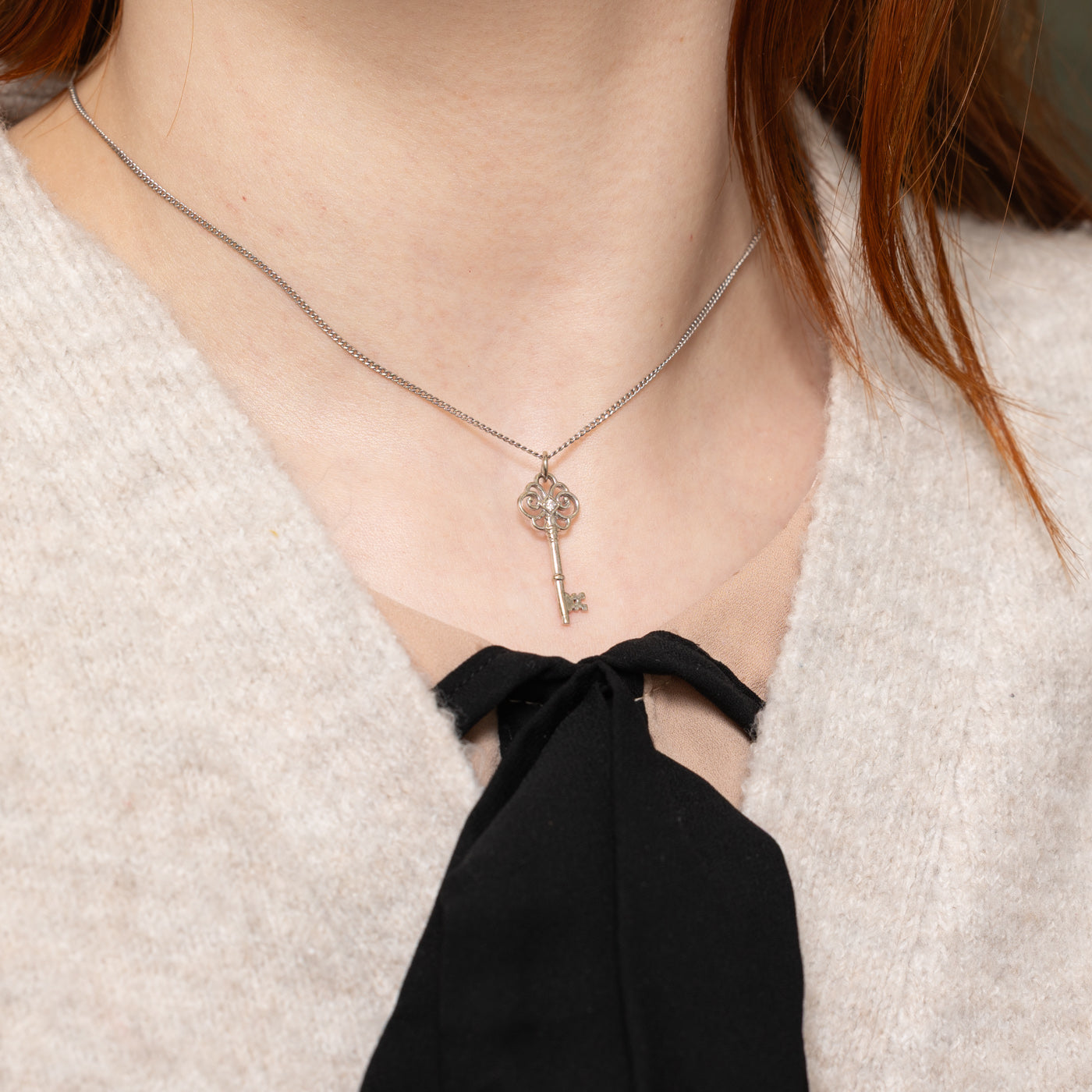 Diamond Orante Key Charm | 0.015ct