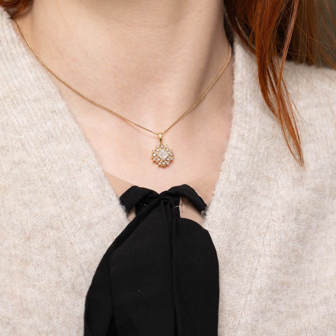 Princess & Single Cut Diamond Grid Scalloped Pendant | 0.24ctw