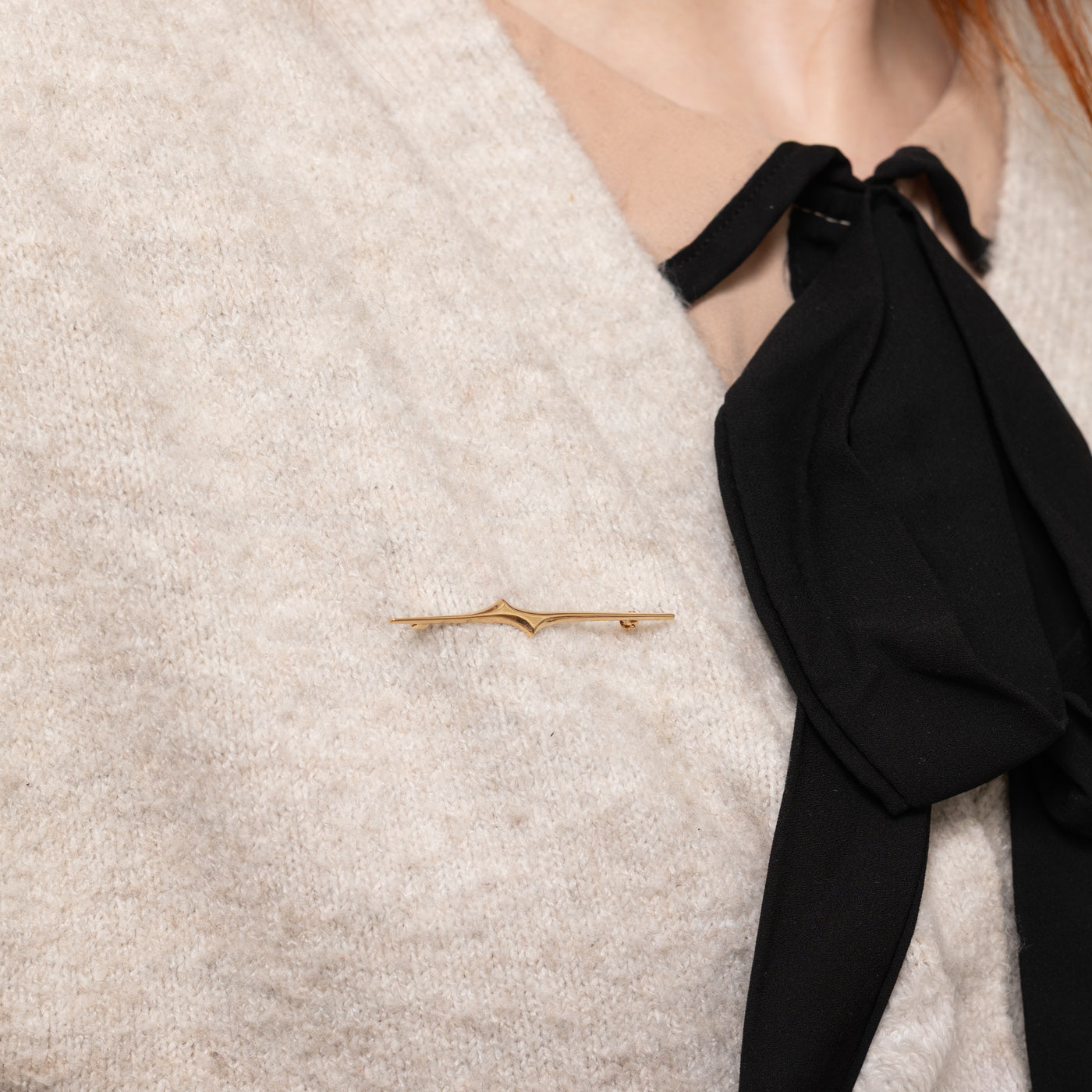 10k Yellow Gold Abstract Bar Brooch