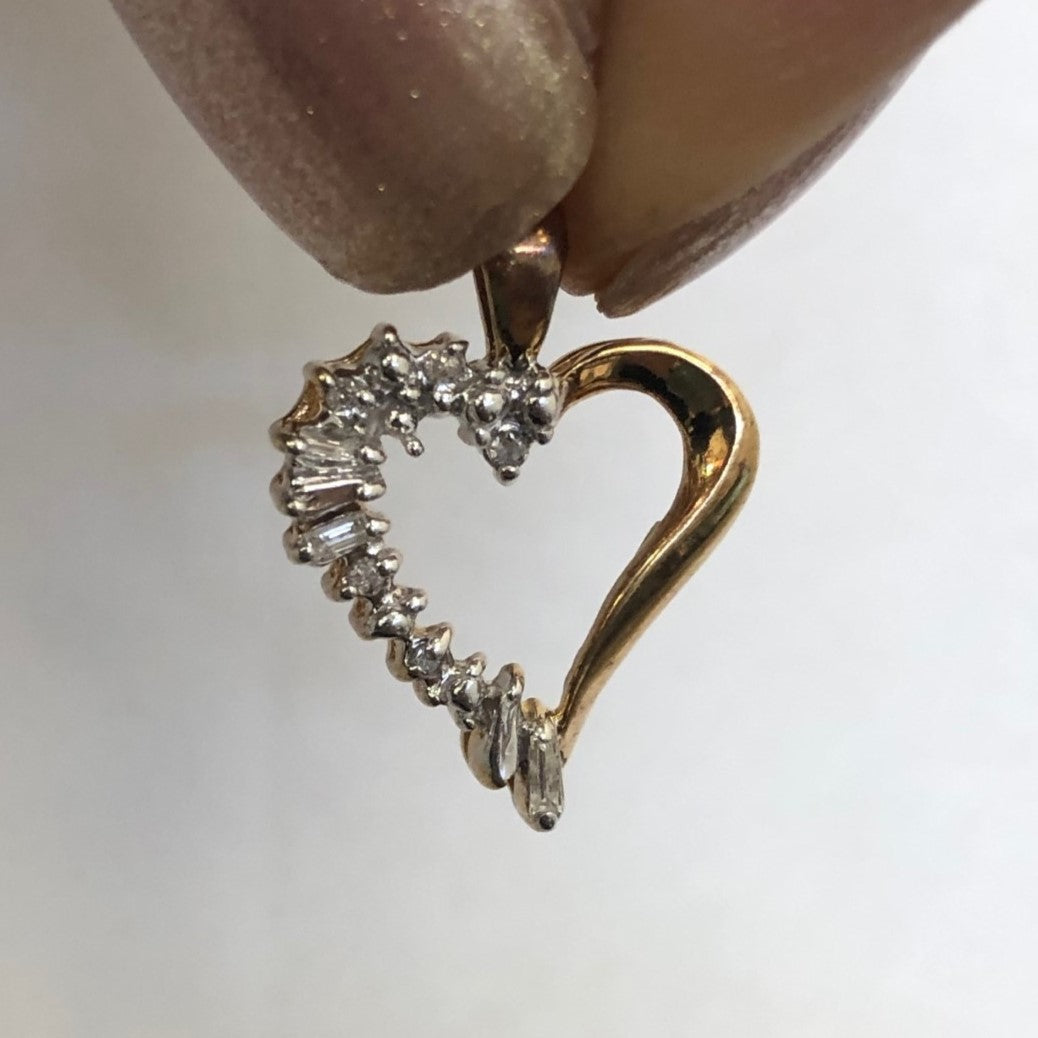 Diamond Heart Pendant | 0.05ctw |