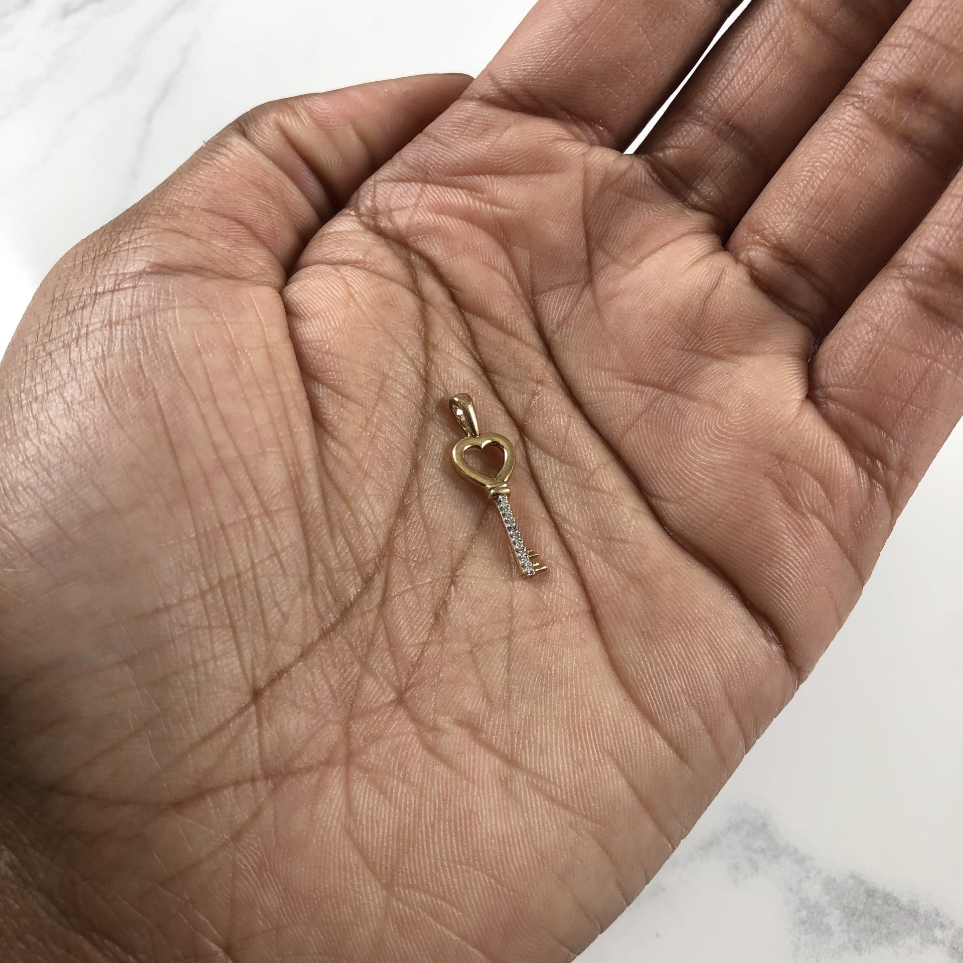 Heart Key Diamond Pendant | 0.04ctw |