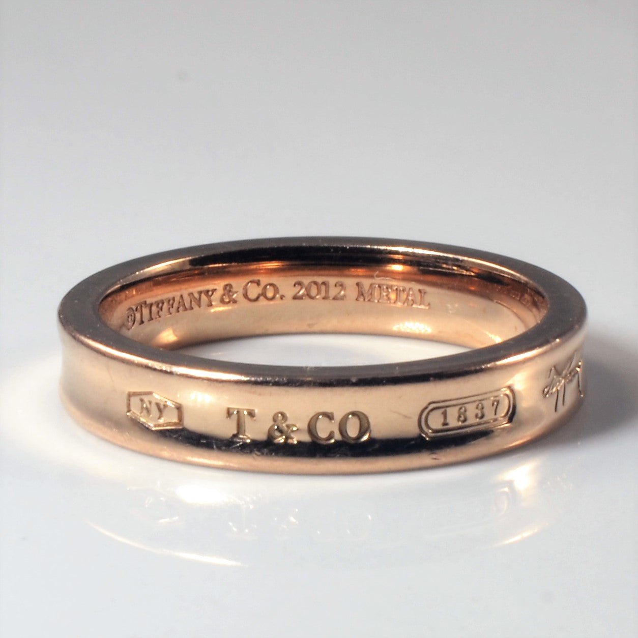 'Tiffany & Co.' Tiffany 1837® Ring in Rubedo Metal, Narrow - 100 Ways