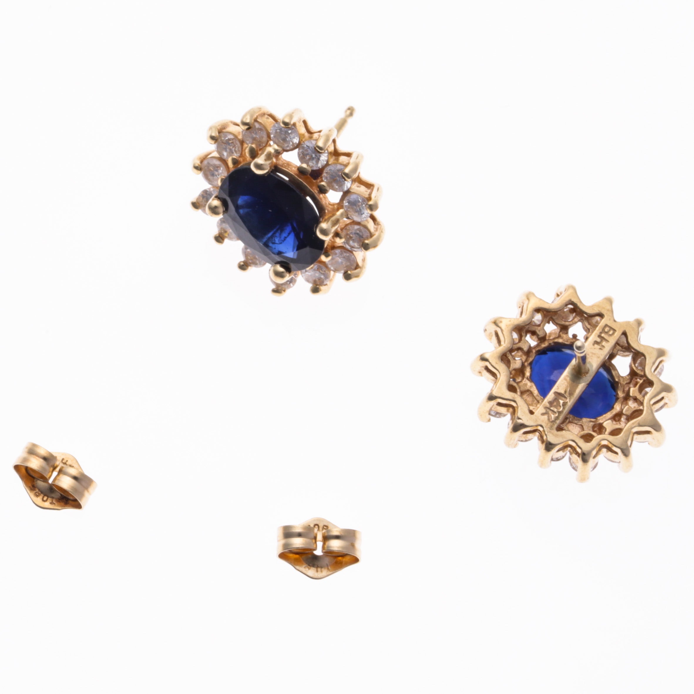 Boucles d'oreilles en or jaune 14 carats, saphirs et diamants | 2,42 ct au total, 0,76 ct au total |