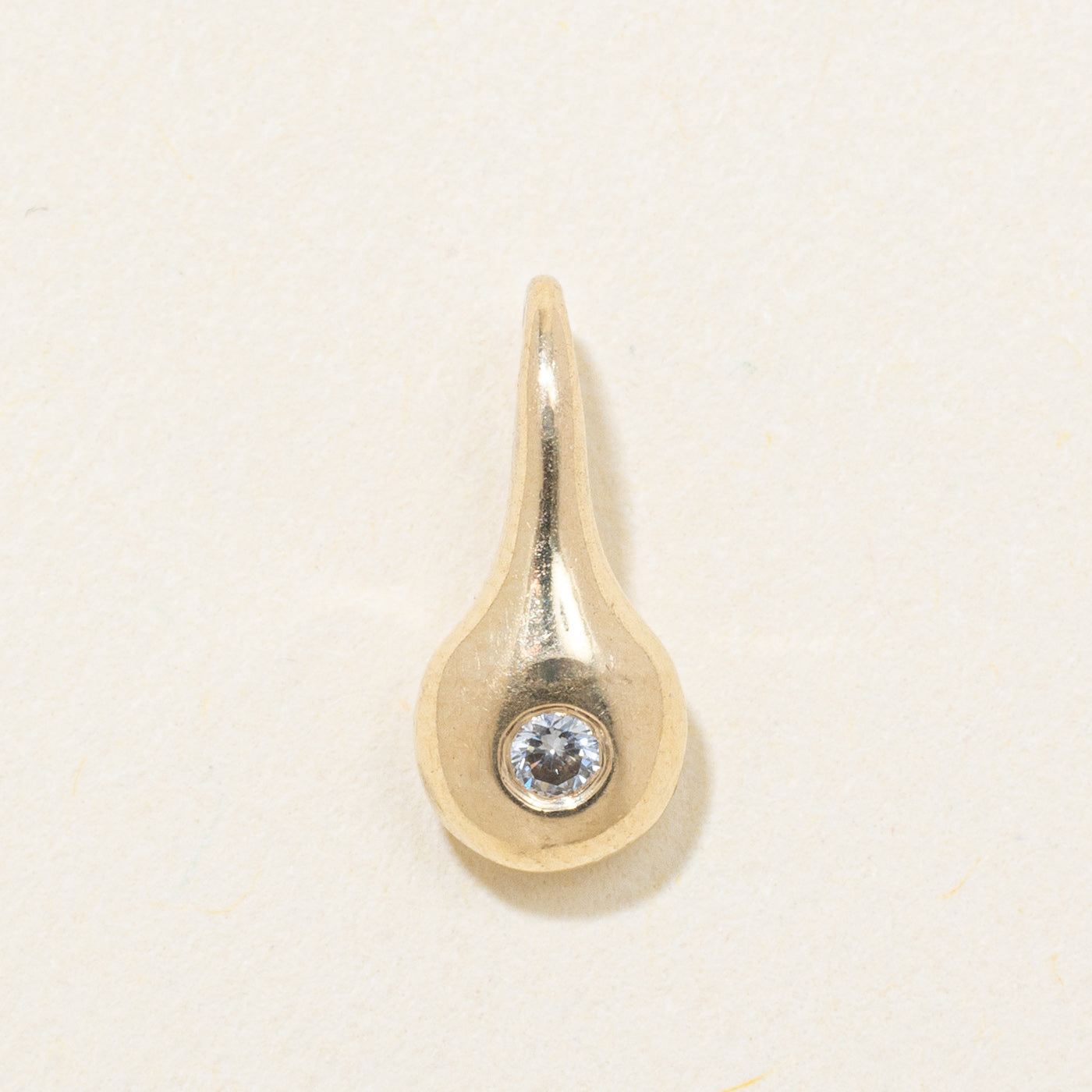 18k Flush Set Diamond Teardrop Pendant