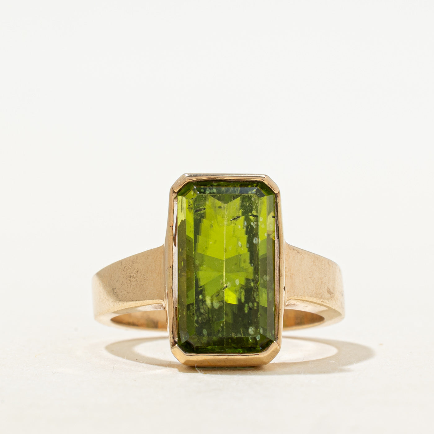 Semi Bezel Set Peridot Cocktail Ring | 6.23ct | SZ 7