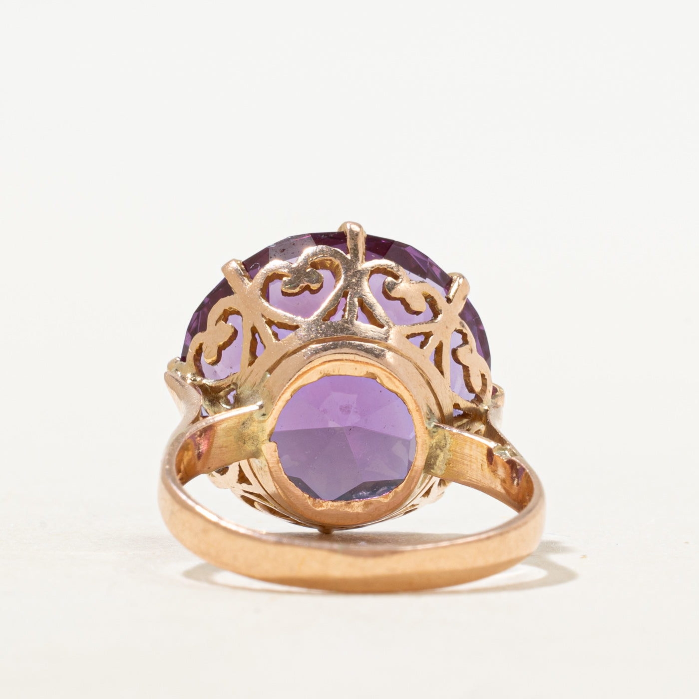 Synthetic Colour Change Sapphire Cocktail Ring | 12.90ct | SZ 5.25