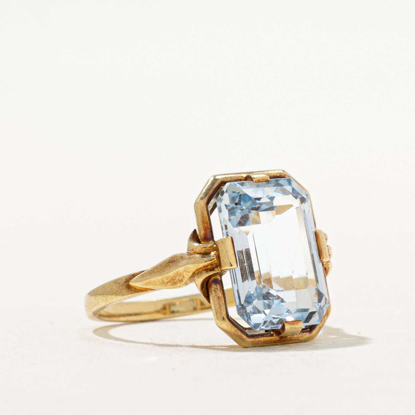 Synthetic Spinel Grooved Cocktail Ring | 5.20ct | SZ 6.25