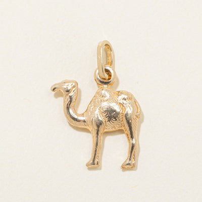 14k Yellow Gold Textured Camel Charm