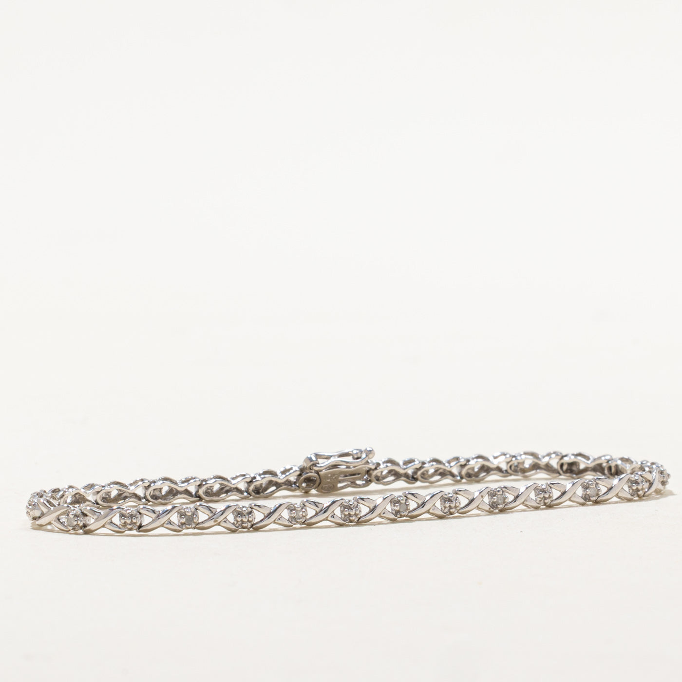 Diamond X Tennis Bracelet | 0.07ctw | 7"