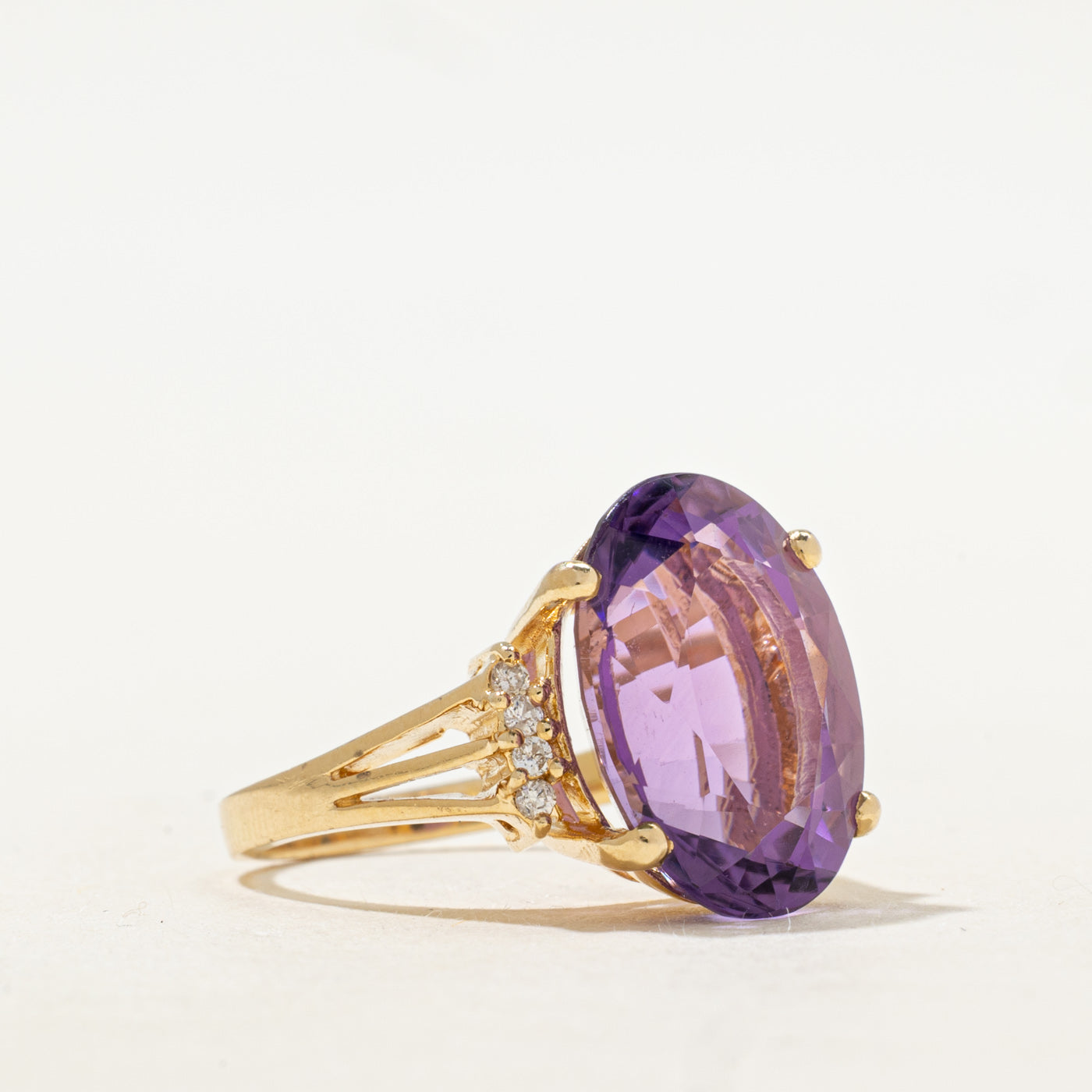 Synthetic Purple Sapphire & Diamond Cocktail Ring | 13.70ct, 0.08ctw | SZ 6.25