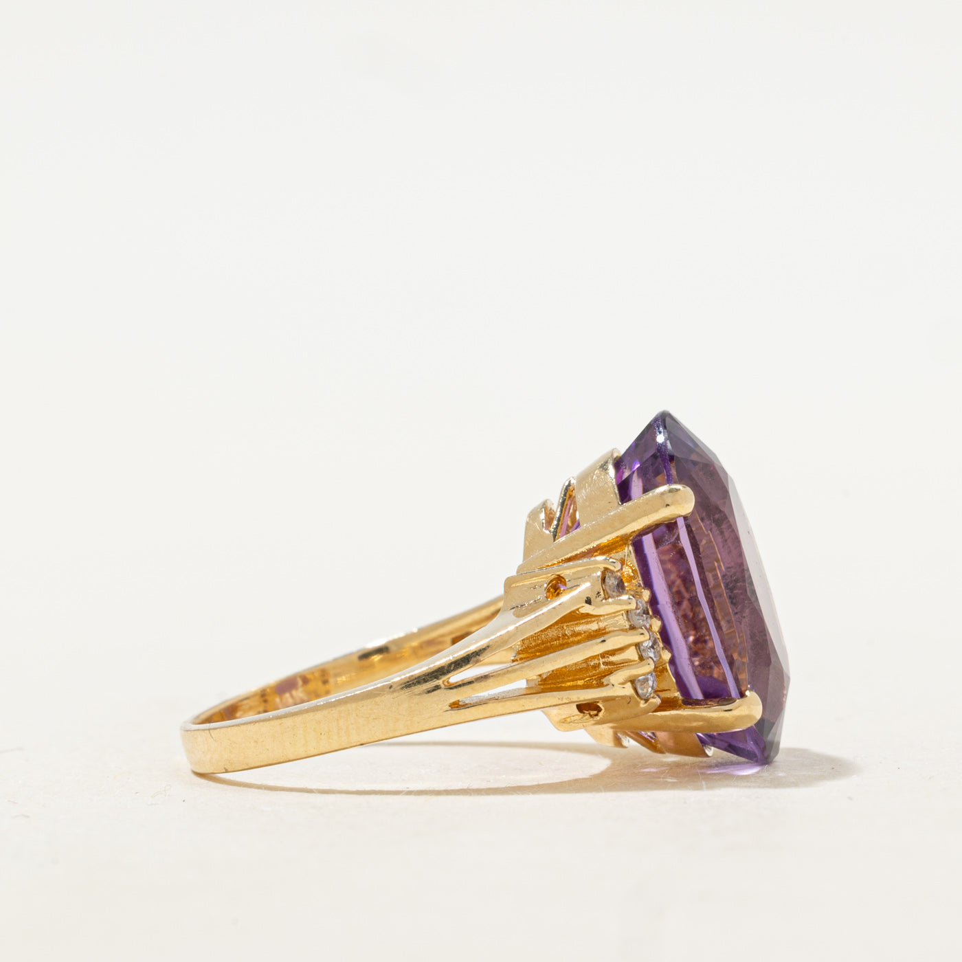 Synthetic Purple Sapphire & Diamond Cocktail Ring | 13.70ct, 0.08ctw | SZ 6.25