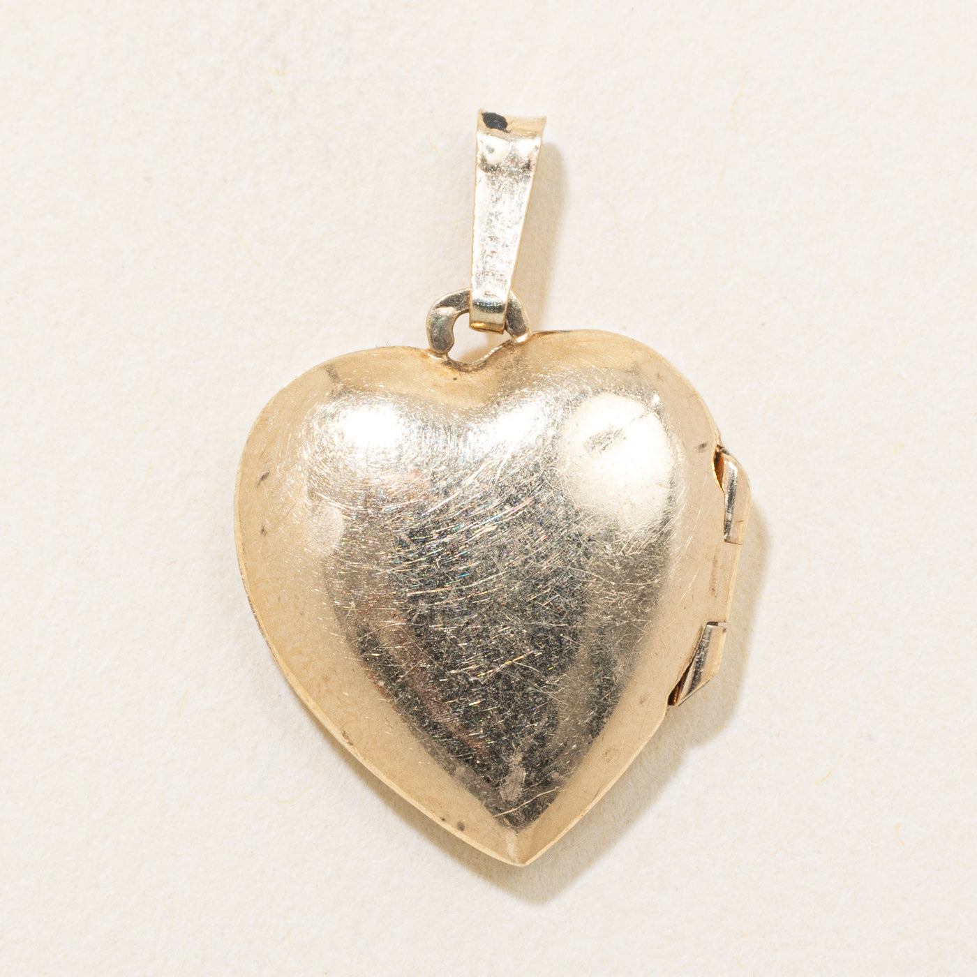 10k Yellow Gold Star Set Diamond Heart Locket