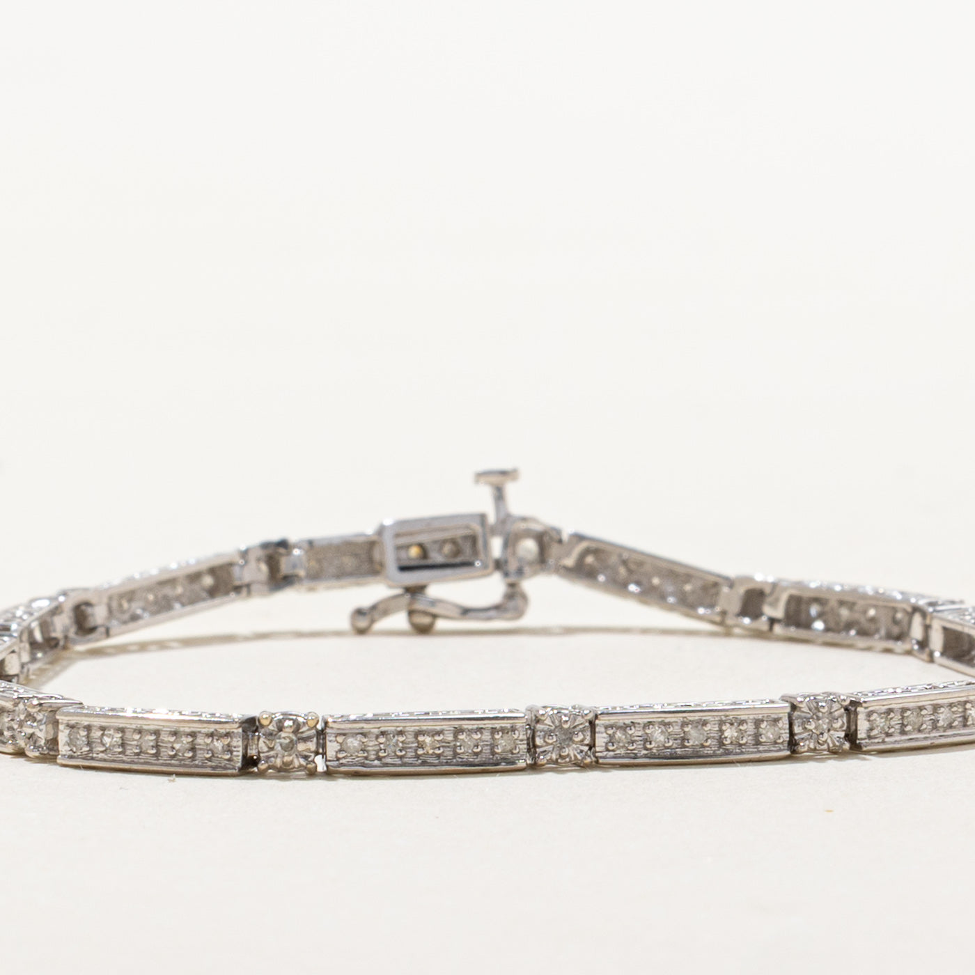 Illusion Set Diamond Tennis Bracelet | 0.39ctw | 7"