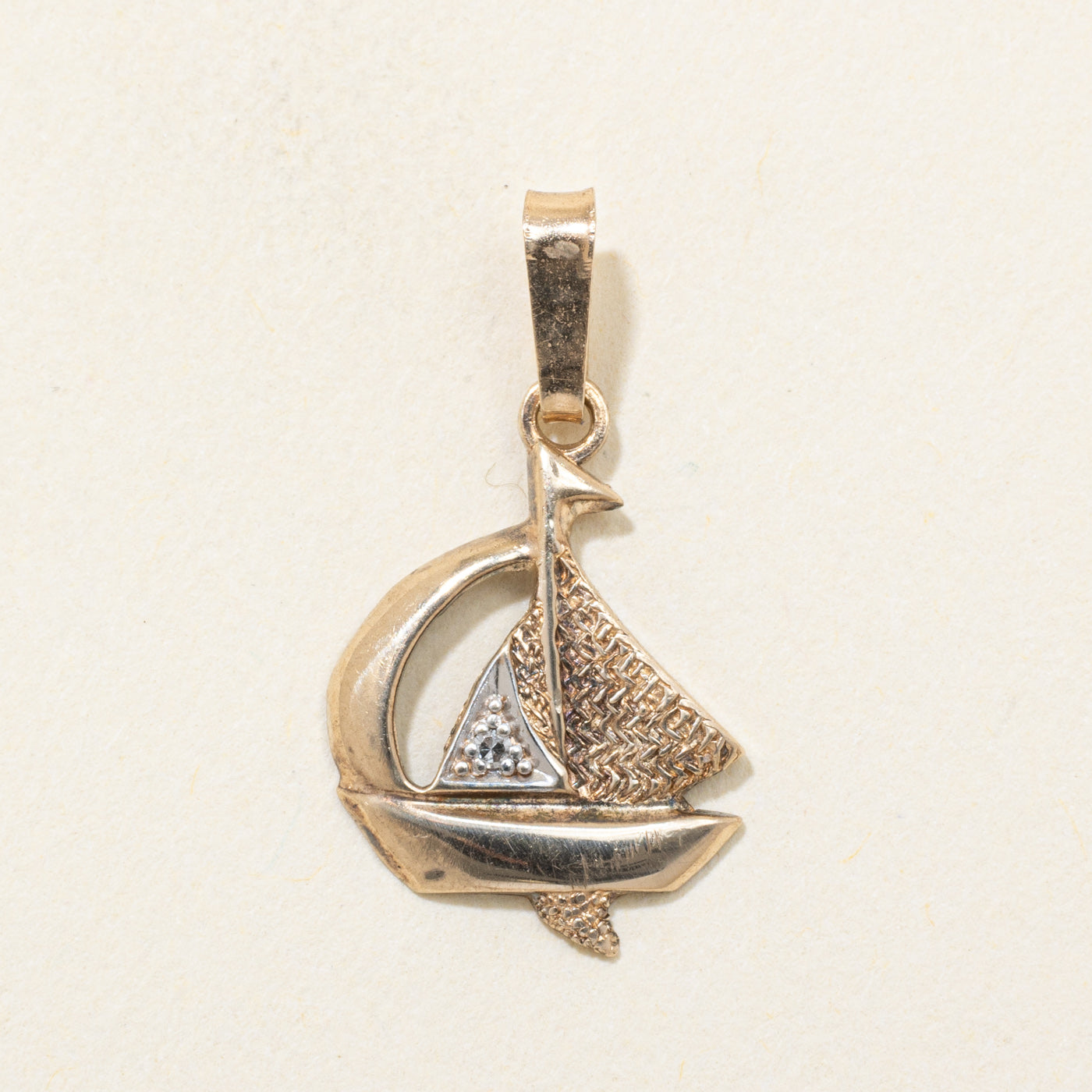 10k Diamond Sailboat Pendant