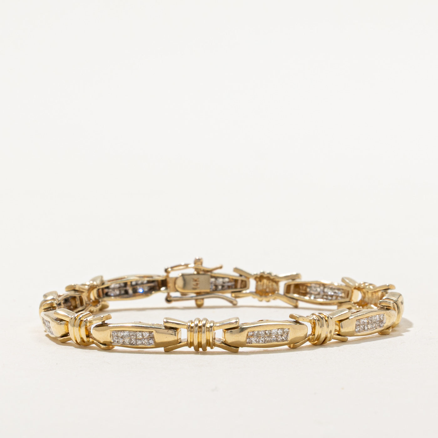 Princess Cut Diamond Grooved Link Tennis Bracelet | 0.75ctw | 6.75"