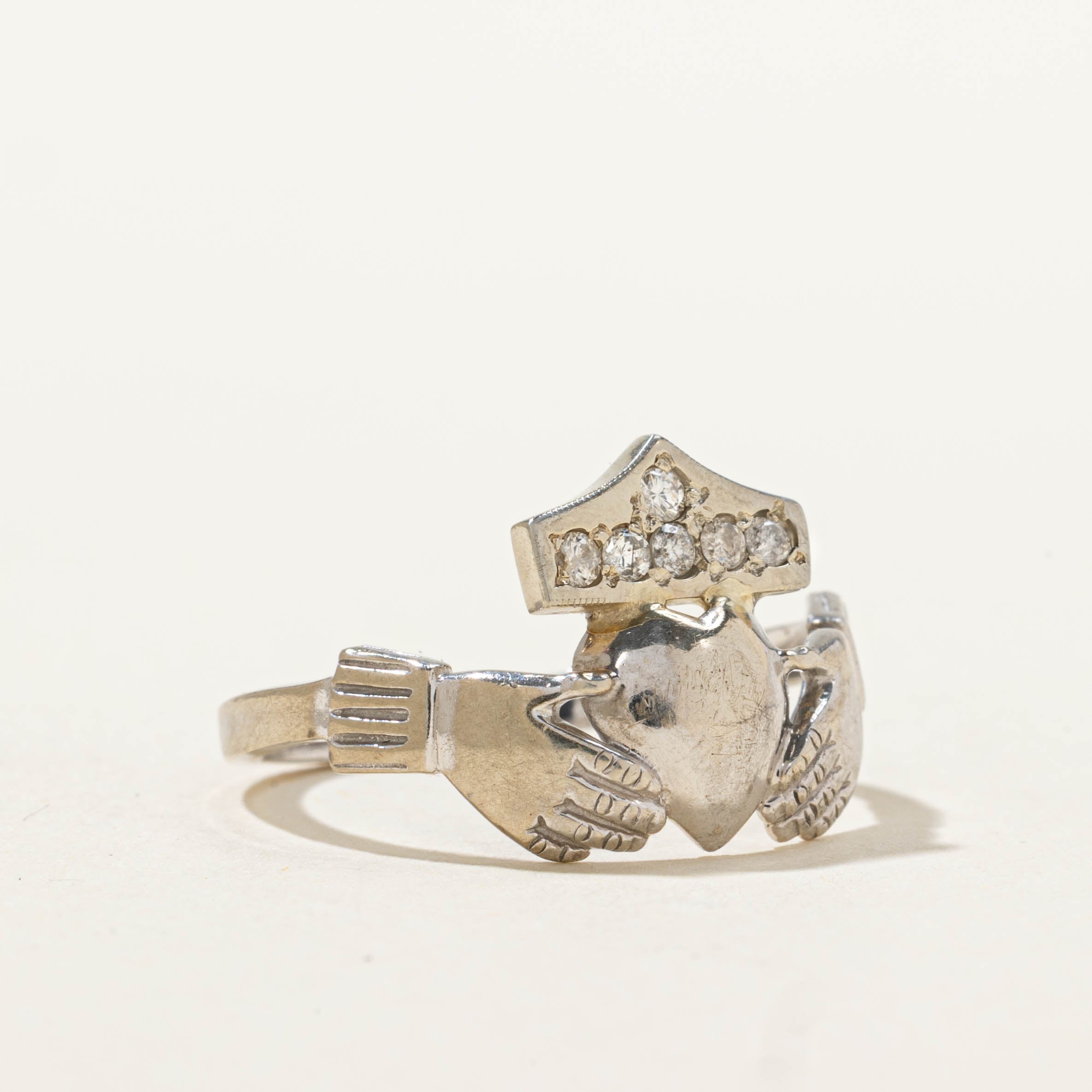 14k Diamond Claddagh Ring | SZ 5.75