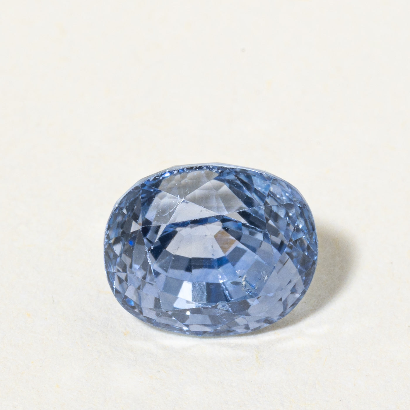 Saphir taille coussin (3,21 ct)