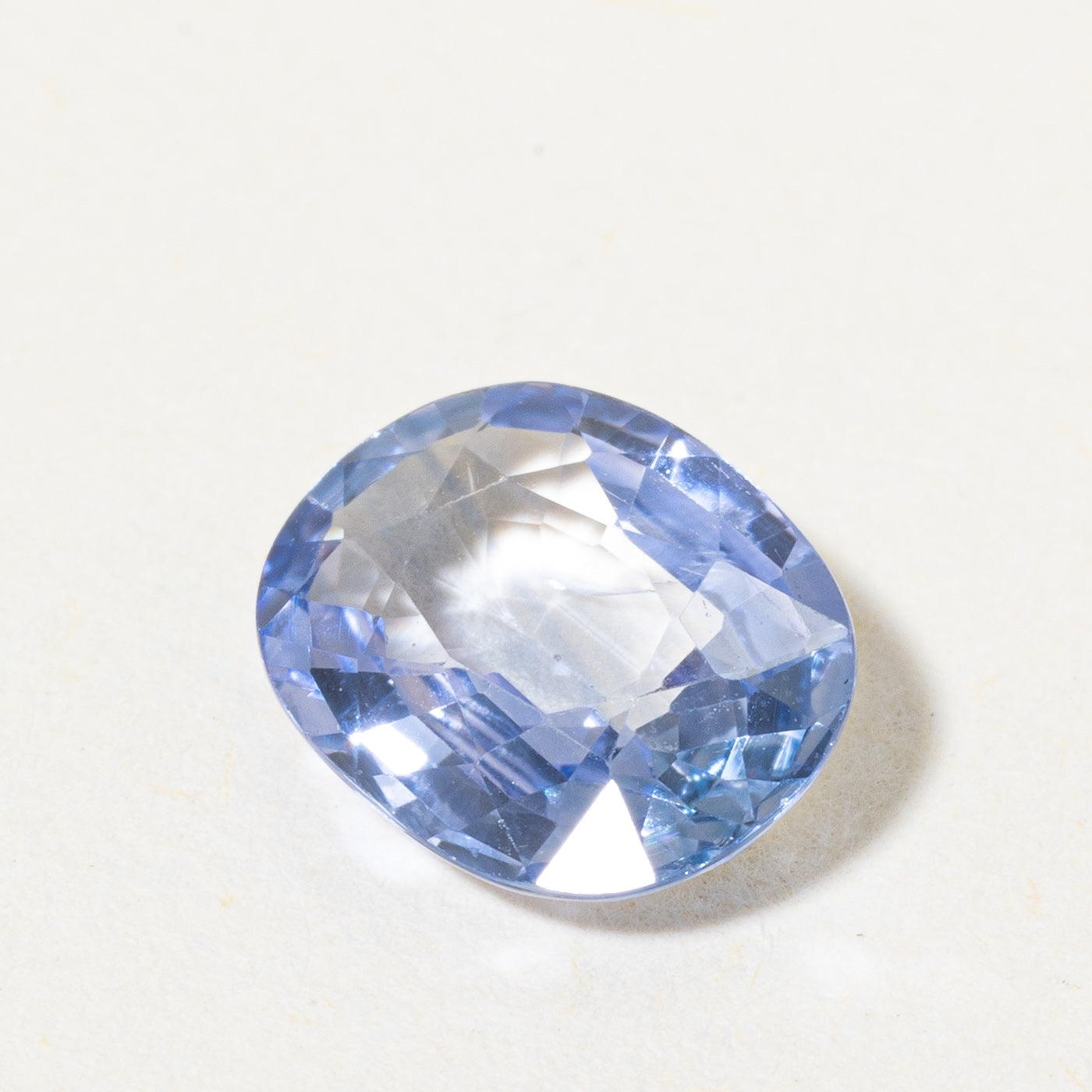 Saphir taille coussin (2,29 ct)