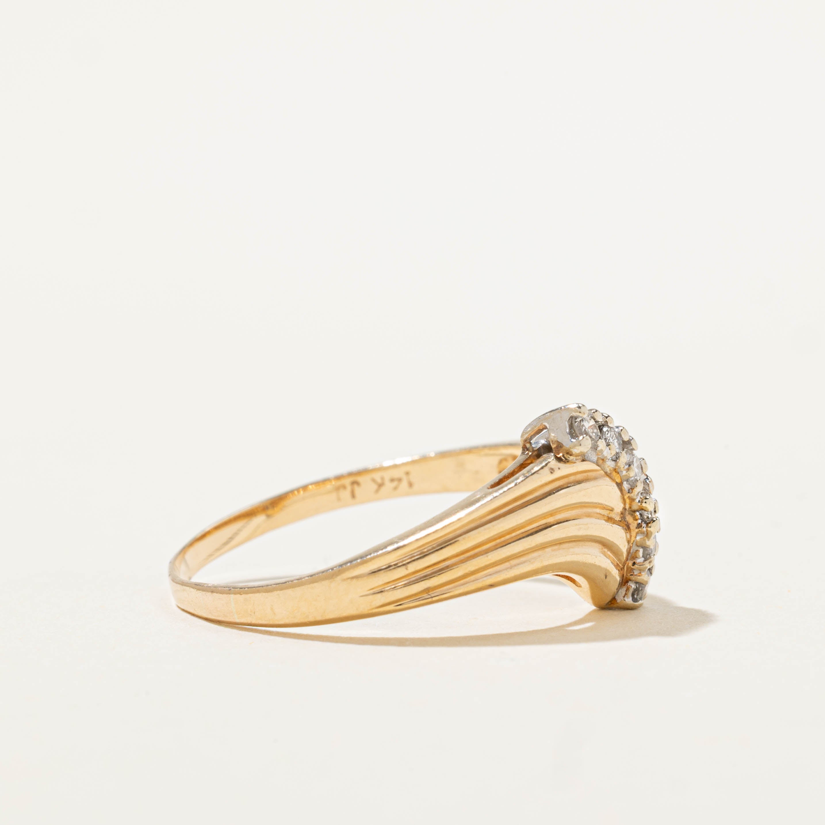14k Diamond Grooved Chevron Ring | SZ 8.75