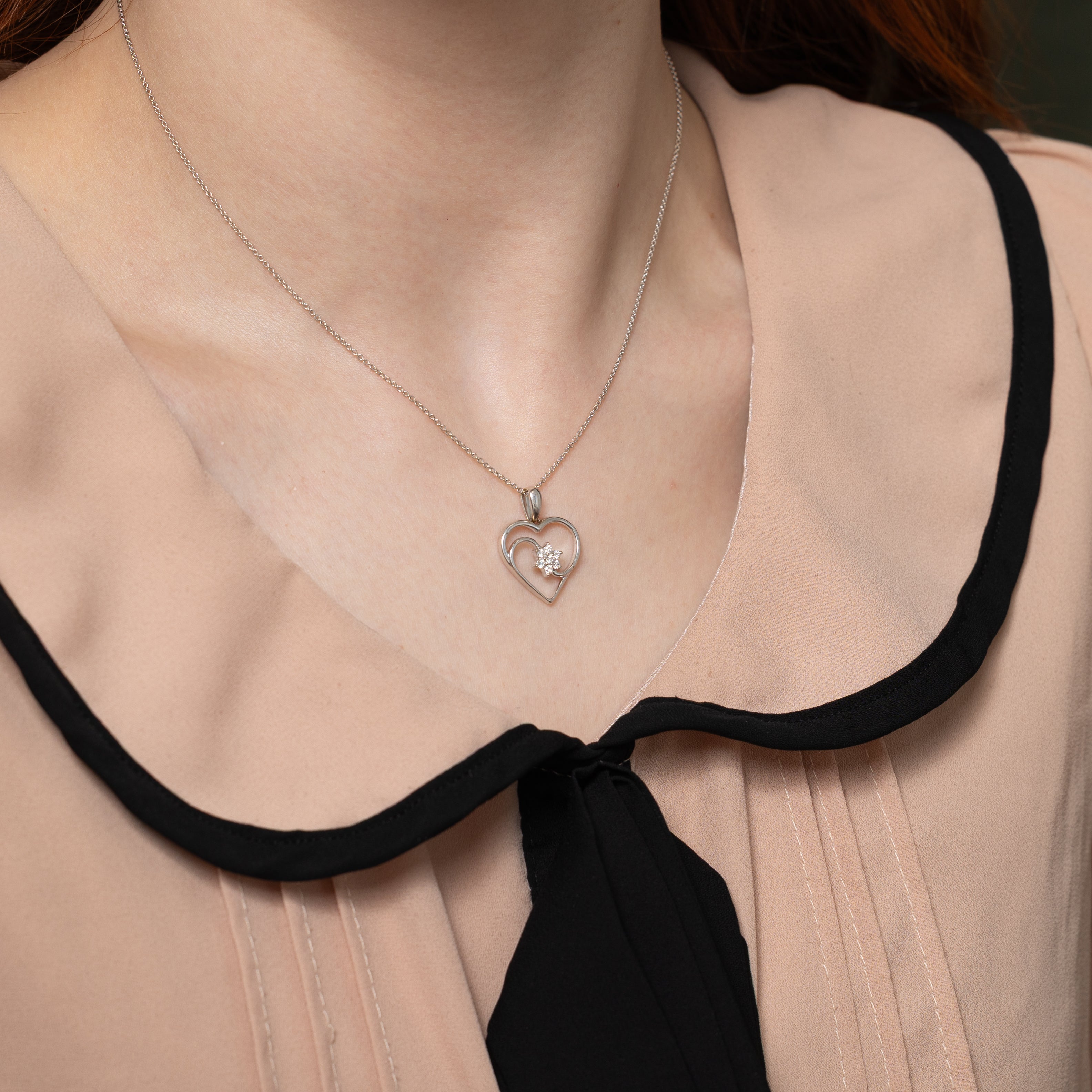 18k Diamond Cluster Heart Pendant Necklace | 0.15ctw | 16"