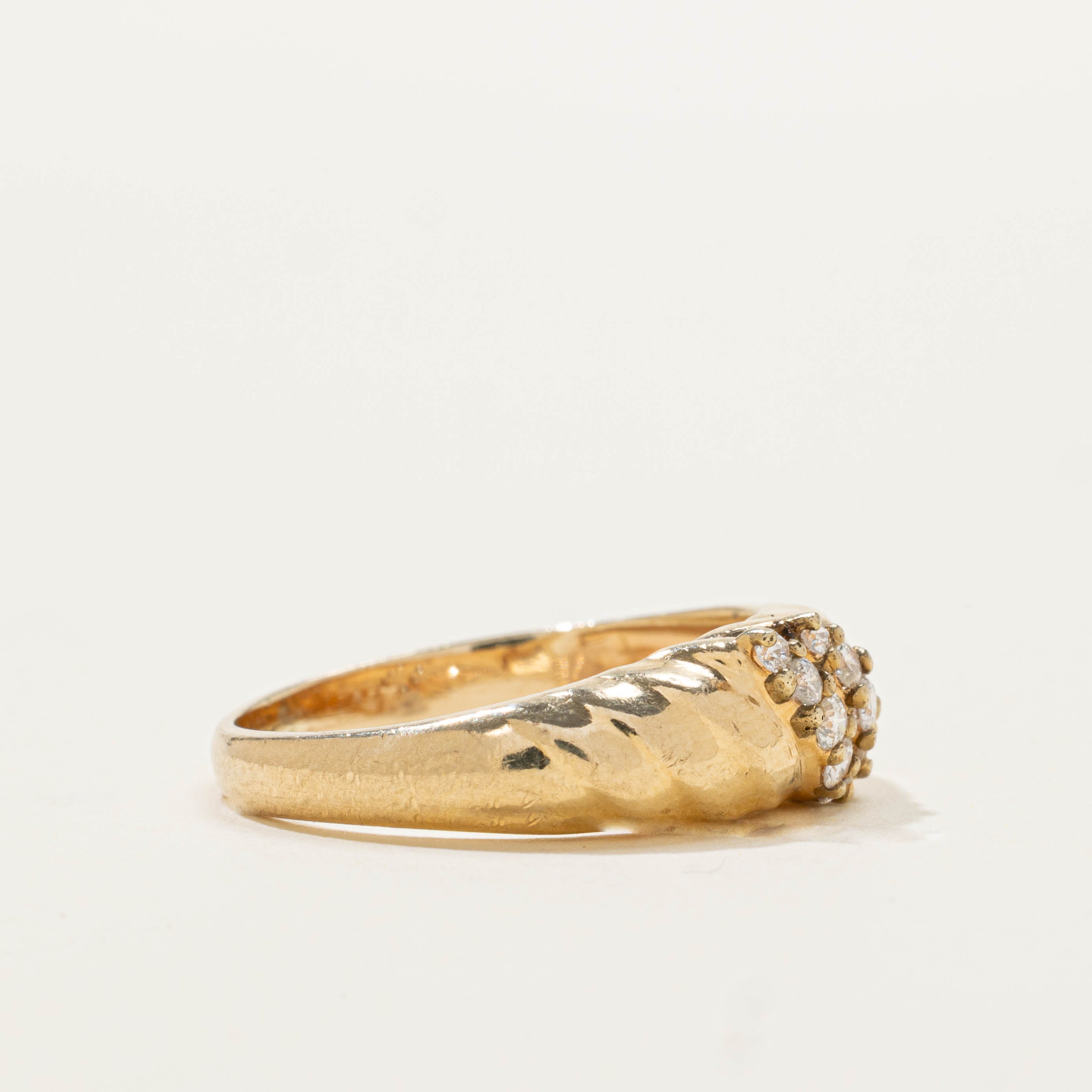 14k Diamond Grooved Dome Ring | SZ 7.75