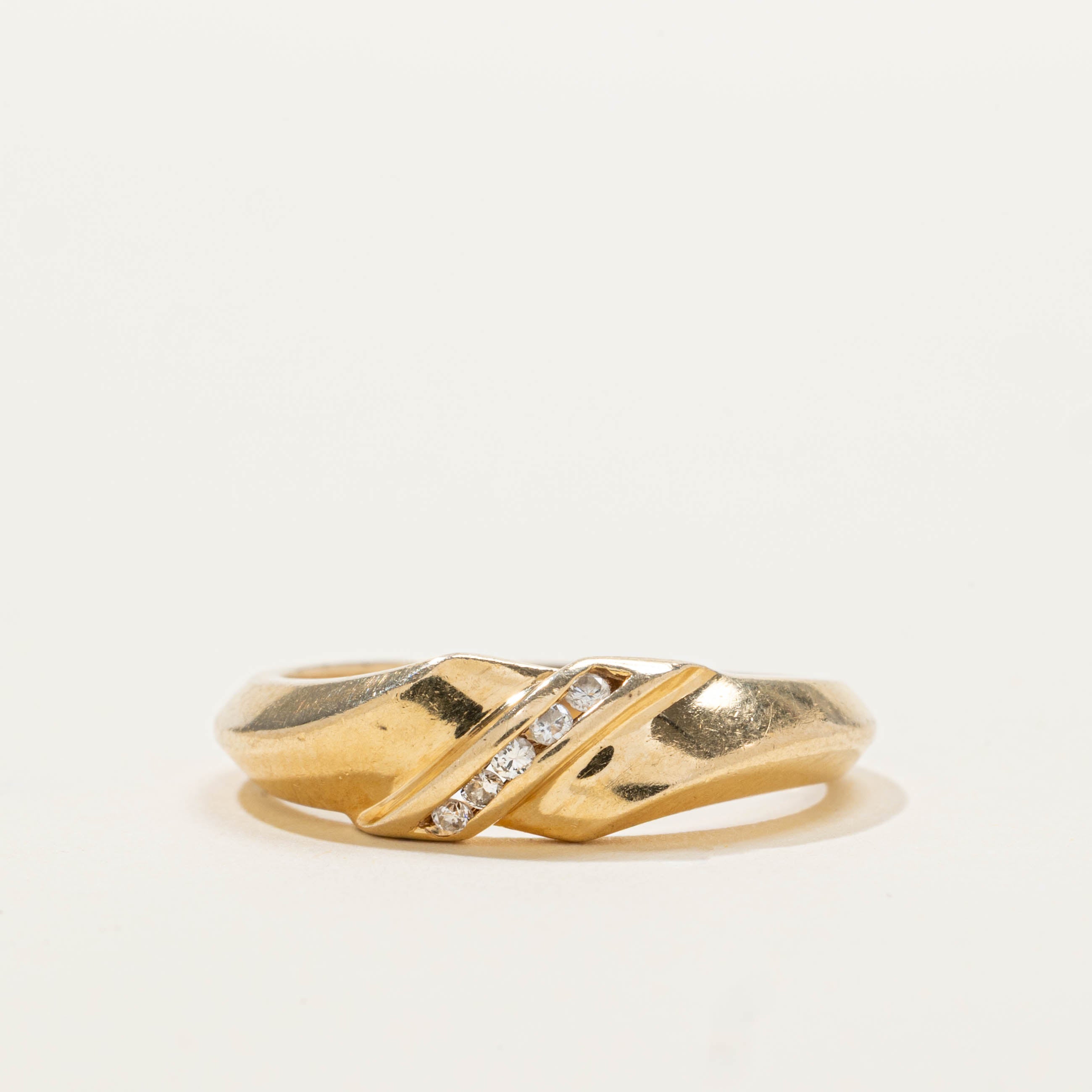 14k Channel Set Diamond Grooved Ring | SZ 7