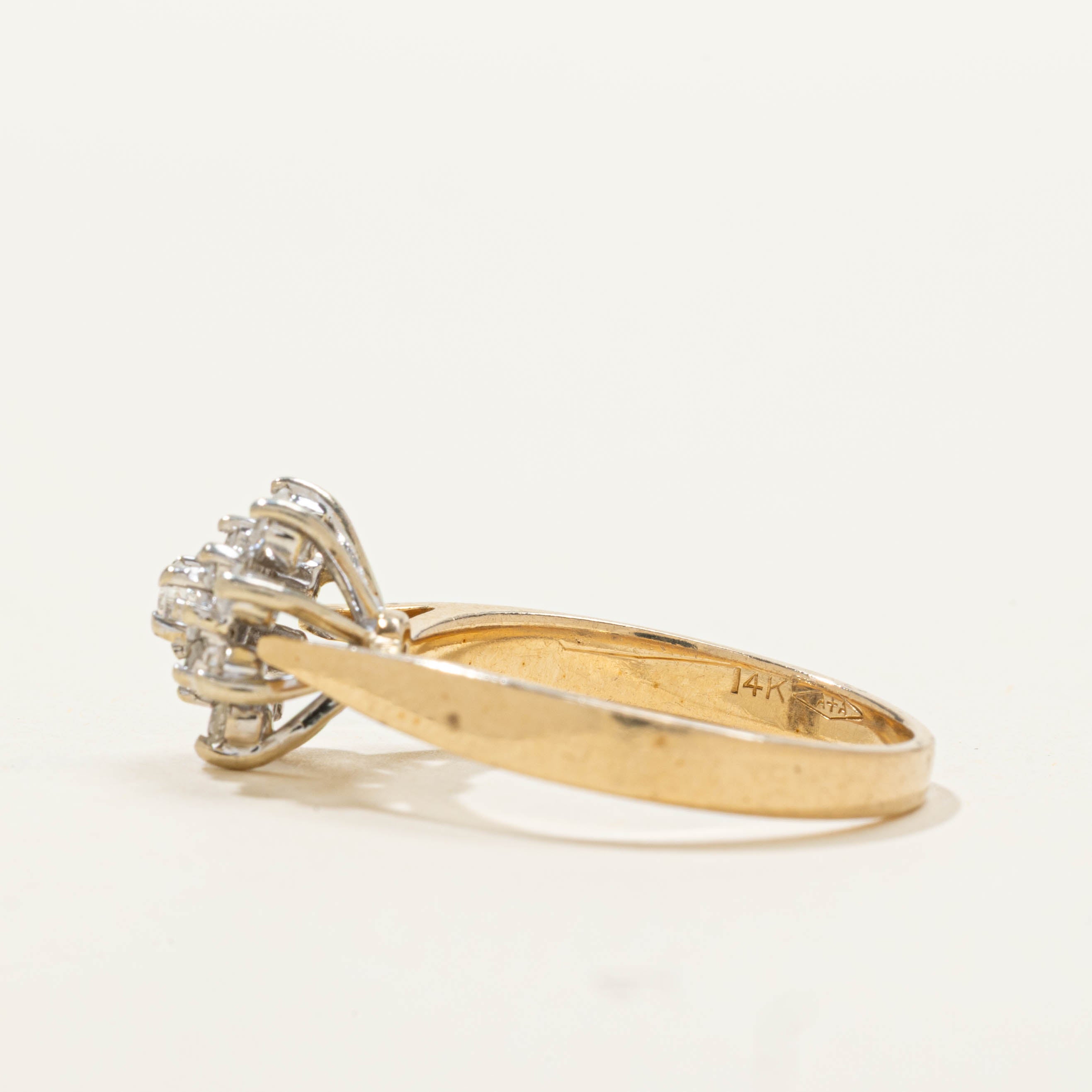 14k Diamond Petal Cluster Ring | SZ 6.5