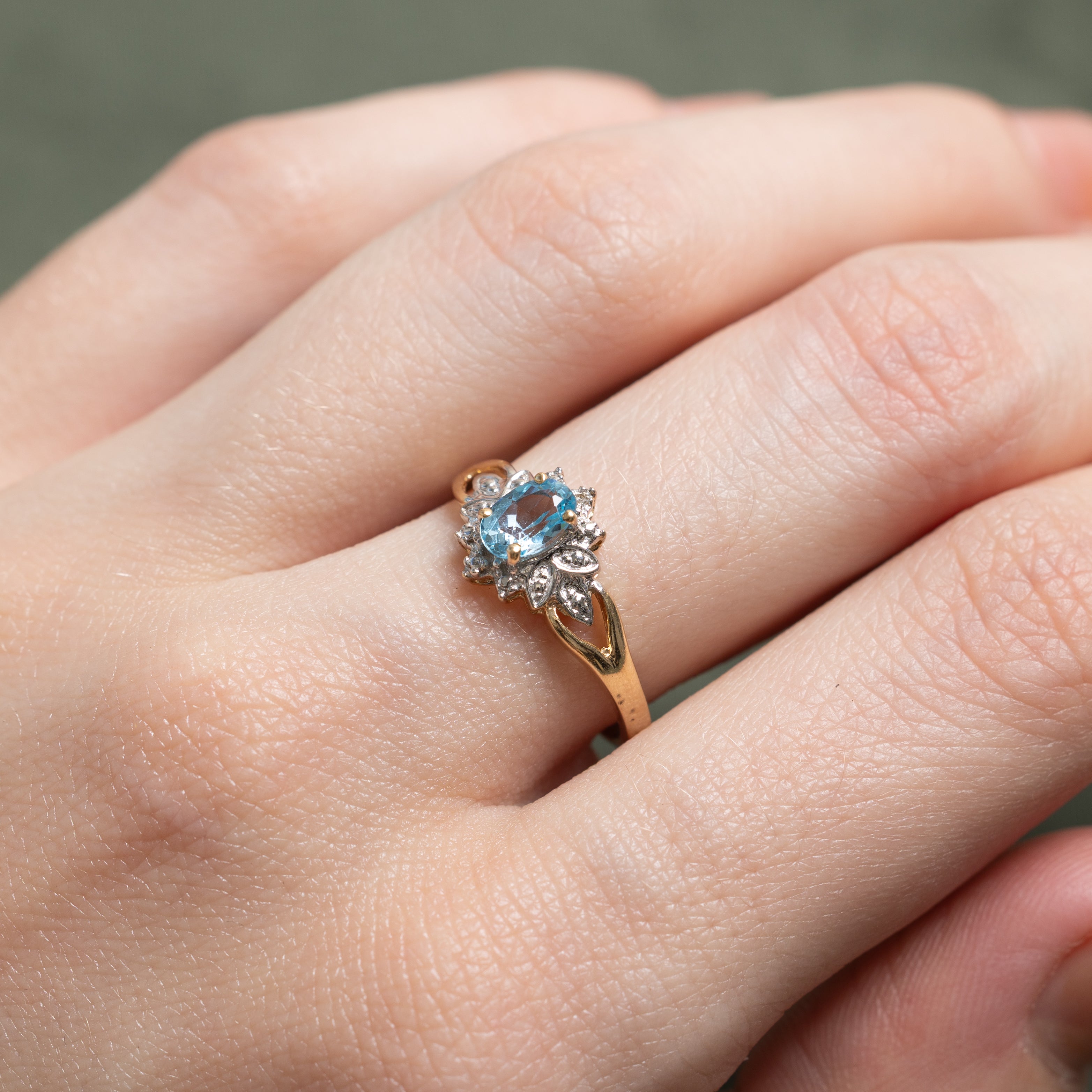 Oval Cut Topaz & Diamond Petal Ring | 0.40ct, 0.002ctw | SZ 6.75