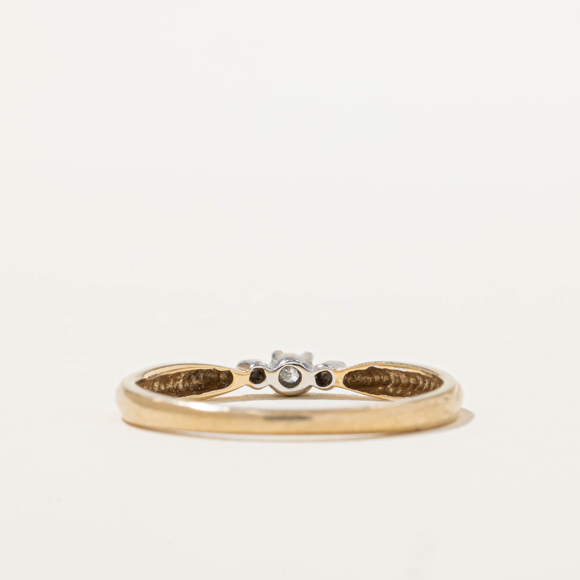 10k Three Stone Diamond Petite Ring | SZ 6
